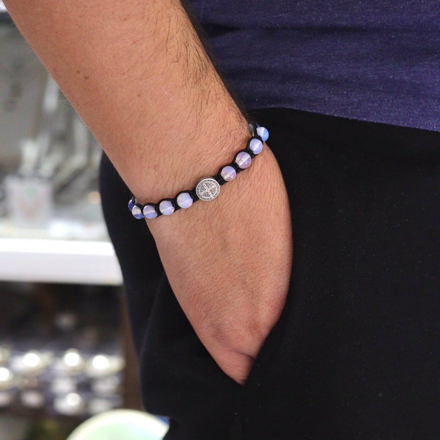 Pulsera San Benito, pulsera opalita azul, pulsera San Benito ópalo azul, pulsera rosario, pulsera plata de ley con santos
