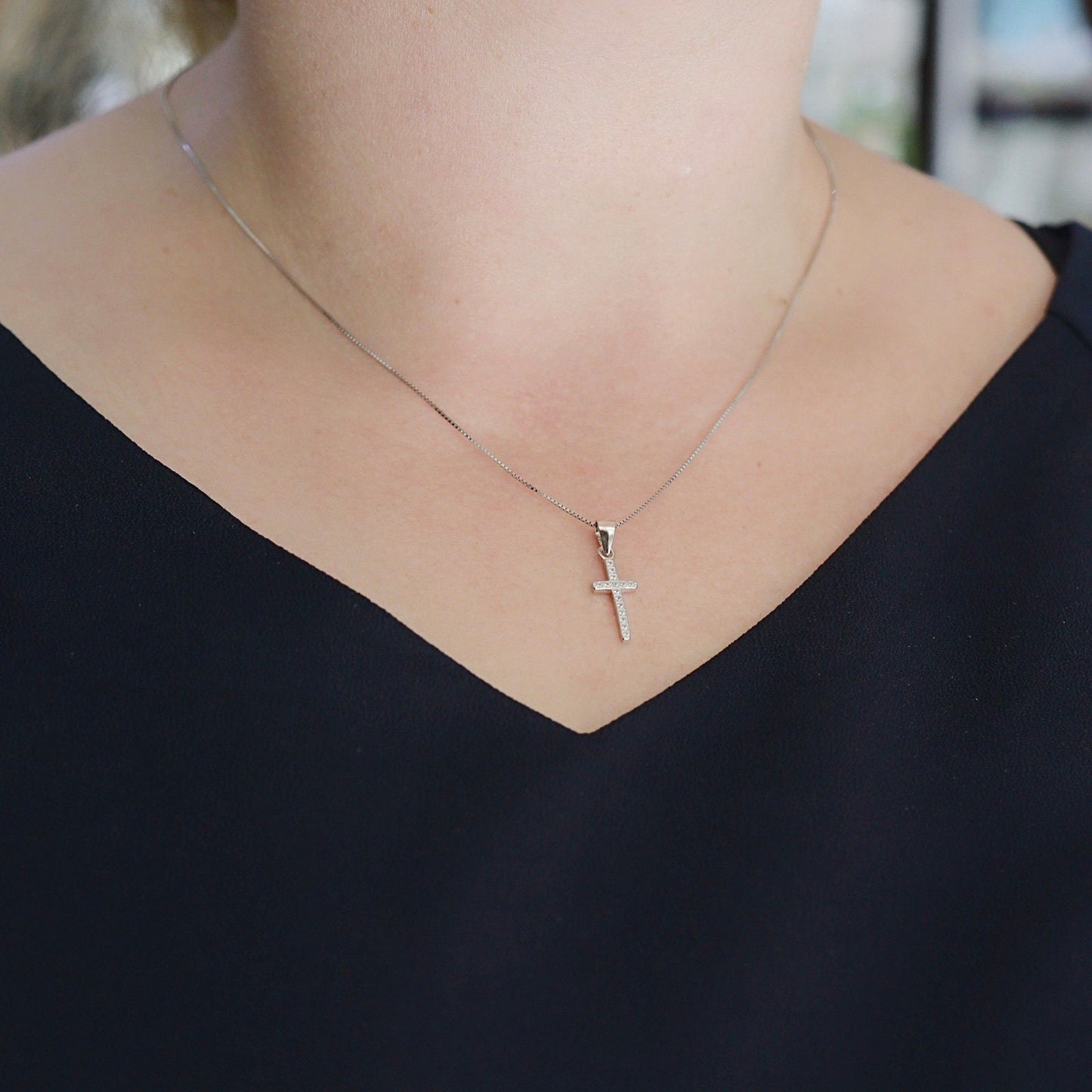 Collar de cruz delicada de plata de ley con circonita cúbica, colgante de cruz, colgante de cruz de plata de ley, cruz minimalista, cruz para niñas