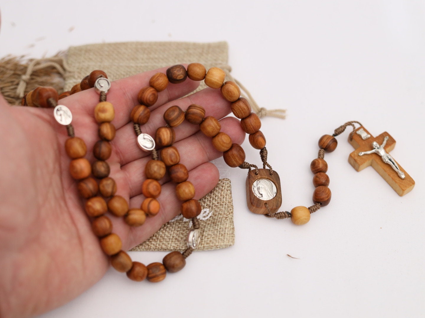 Rosario de madera de olivo, rosario grande, rosario hecho a mano, rosario católico, rosario para hombre, rosario con medalla de Medjugorje, medalla de la Divina Misericordia