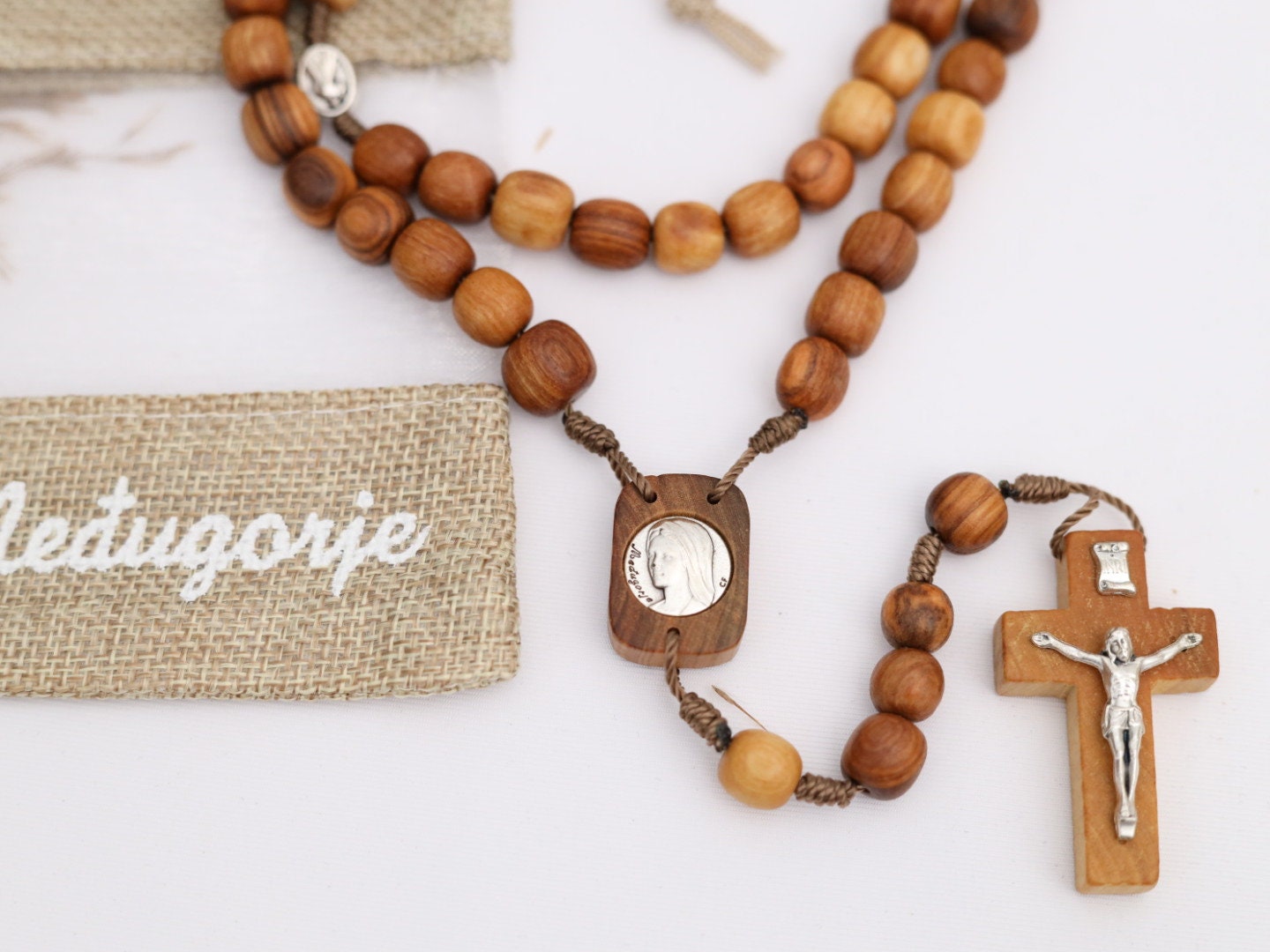 Rosario de madera de olivo, rosario grande, rosario hecho a mano, rosario católico, rosario para hombre, rosario con medalla de Medjugorje, medalla de la Divina Misericordia