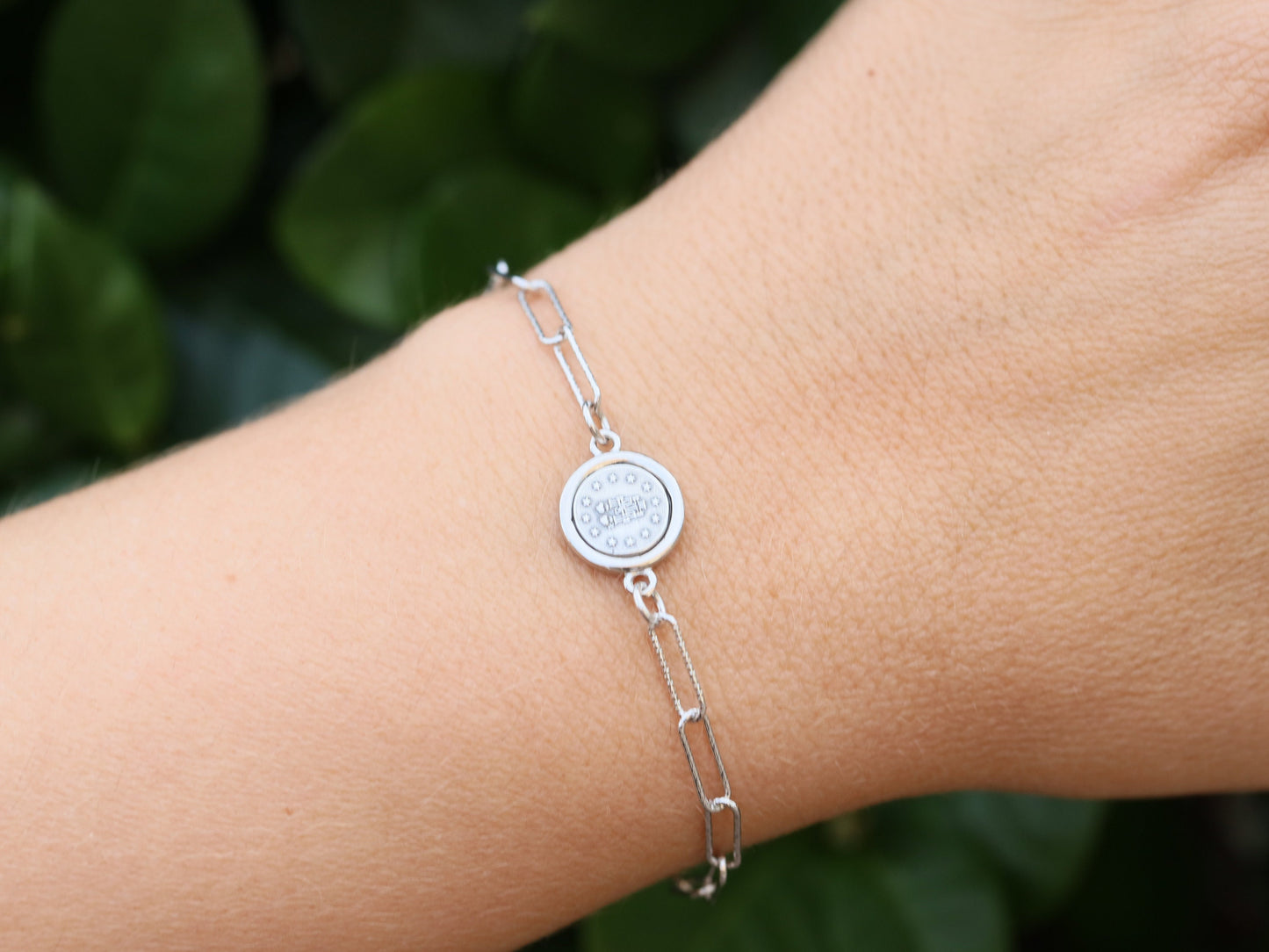 PEPERCLIP Medalla Milagrosa, plata de ley 925, pulsera de cable con Nuestra Señora de Gracia, regalo para mujer o adolescente, pulsera católica