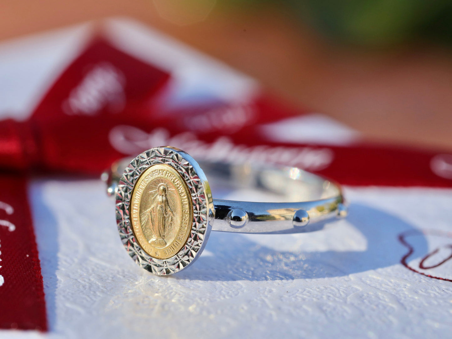 Anillo de rosario, anillo de Medalla Milagrosa, rosario de plata de ley 925, anillo de cuentas de oración, Virgen María talla diamante, delicado anillo católico con Nuestra Señora
