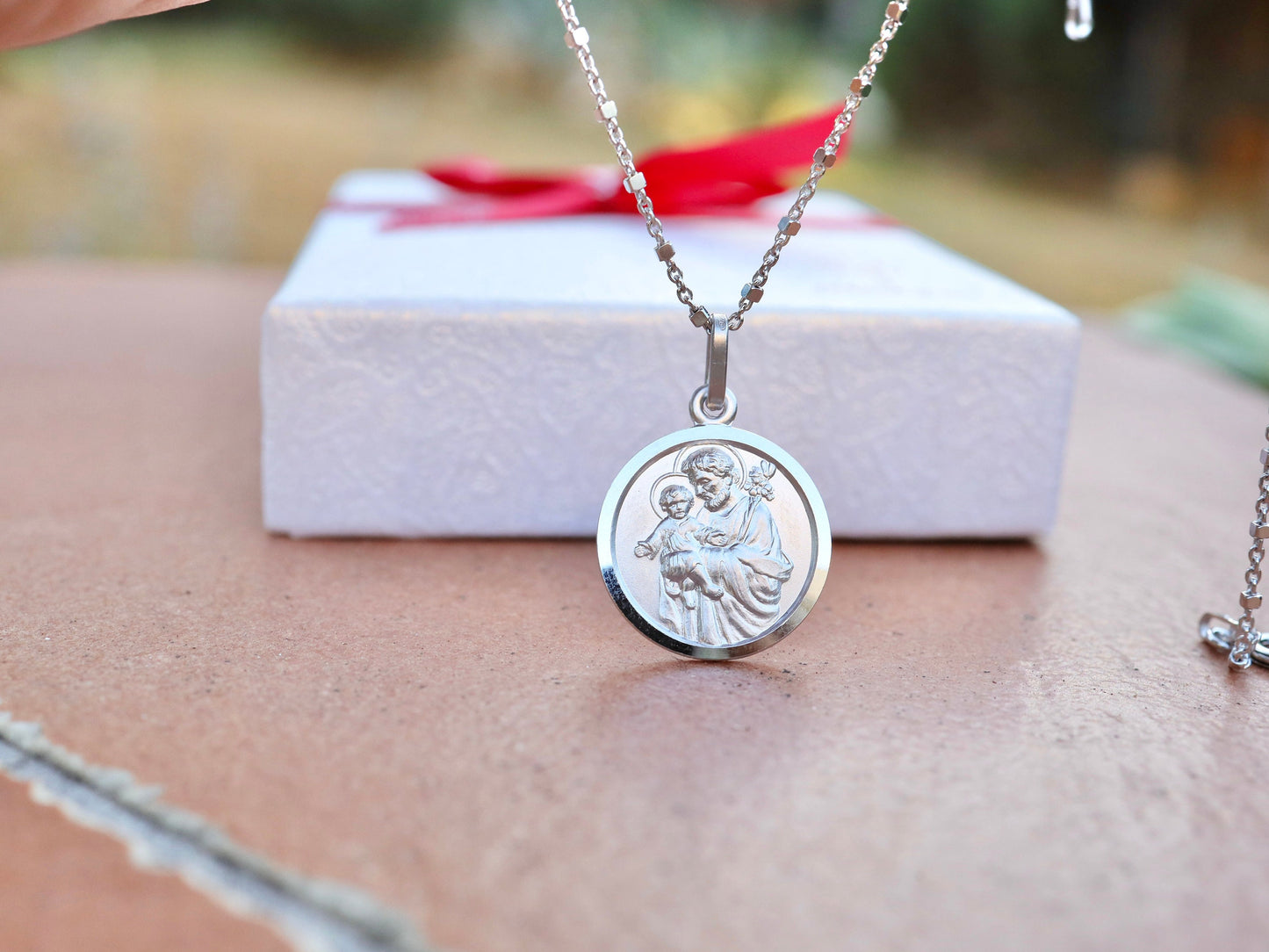 Medalla de San José para hombre, medalla de plata de ley 925, collar de San José, protector de la familia, medalla redonda para el marido, medalla protectora de EE.UU.