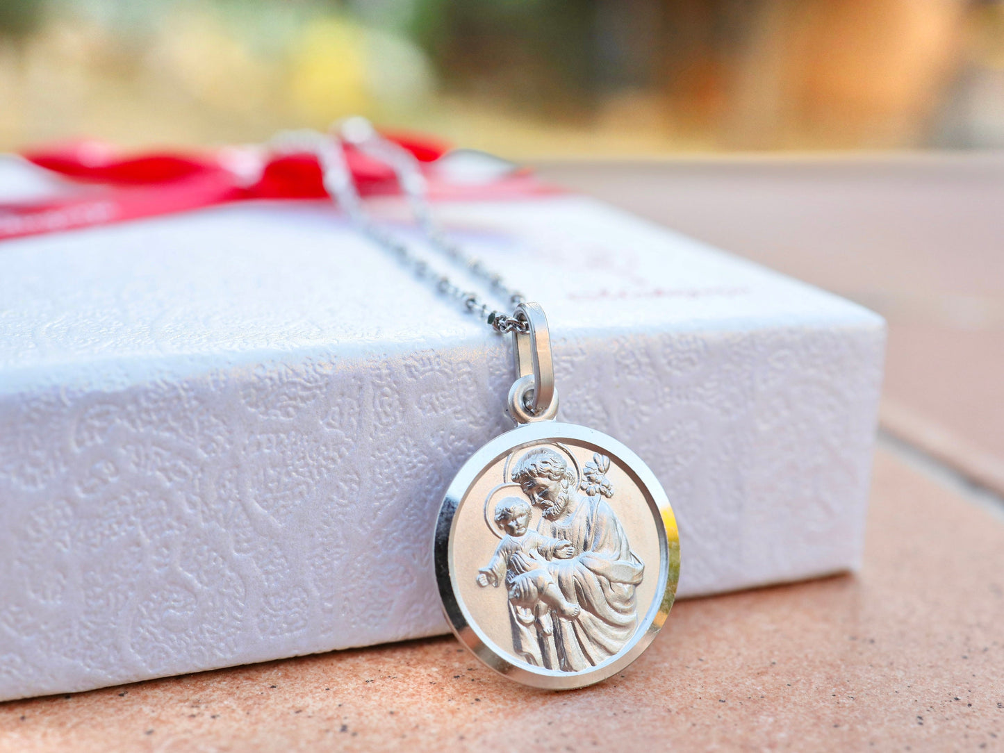 Medalla de San José para hombre, medalla de plata de ley 925, collar de San José, protector de la familia, medalla redonda para el marido, medalla protectora de EE.UU.