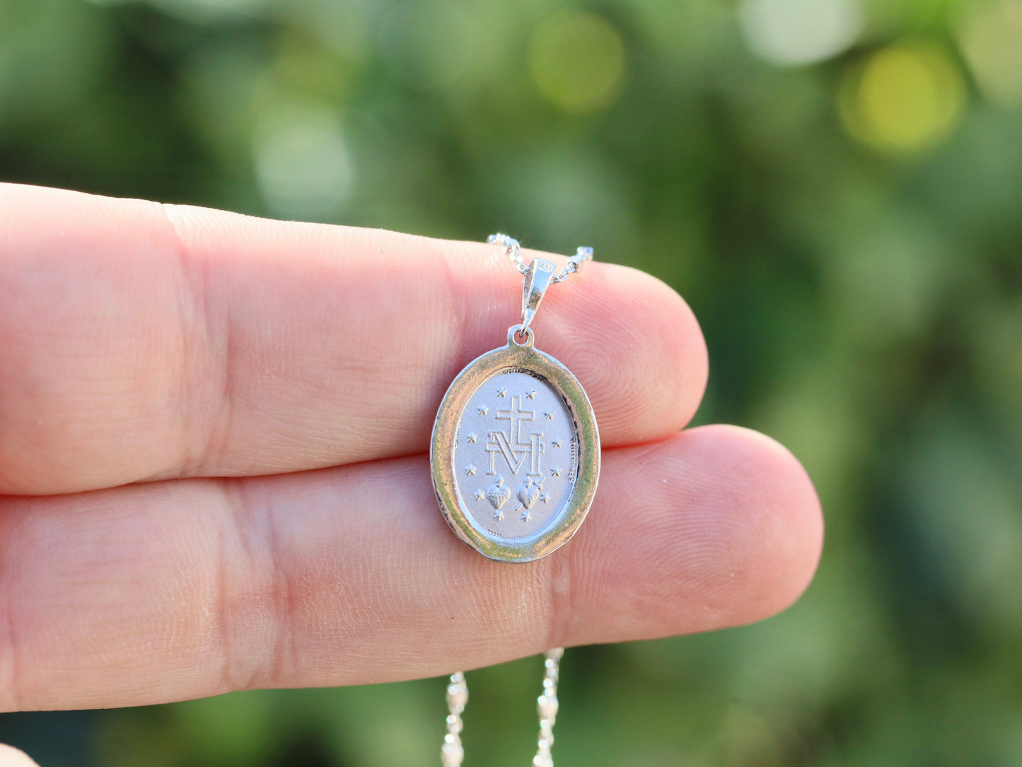 Colgante Medalla Milagrosa, plata de ley 925, medalla para mujer católica, colgante Nuestra Señora de Gracia, Medalla Milagrosa en circonio azul