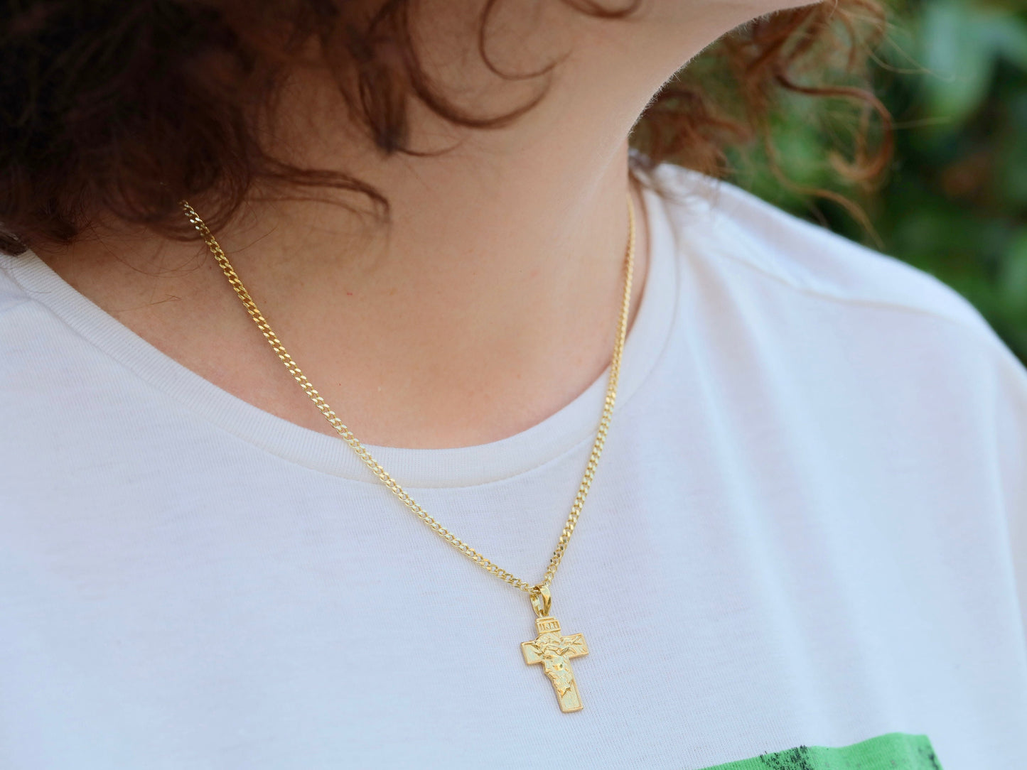 Colgante de cruz de plata de ley con rostro de Jesucristo - Chapado en oro de 18 kt - Collar opcional