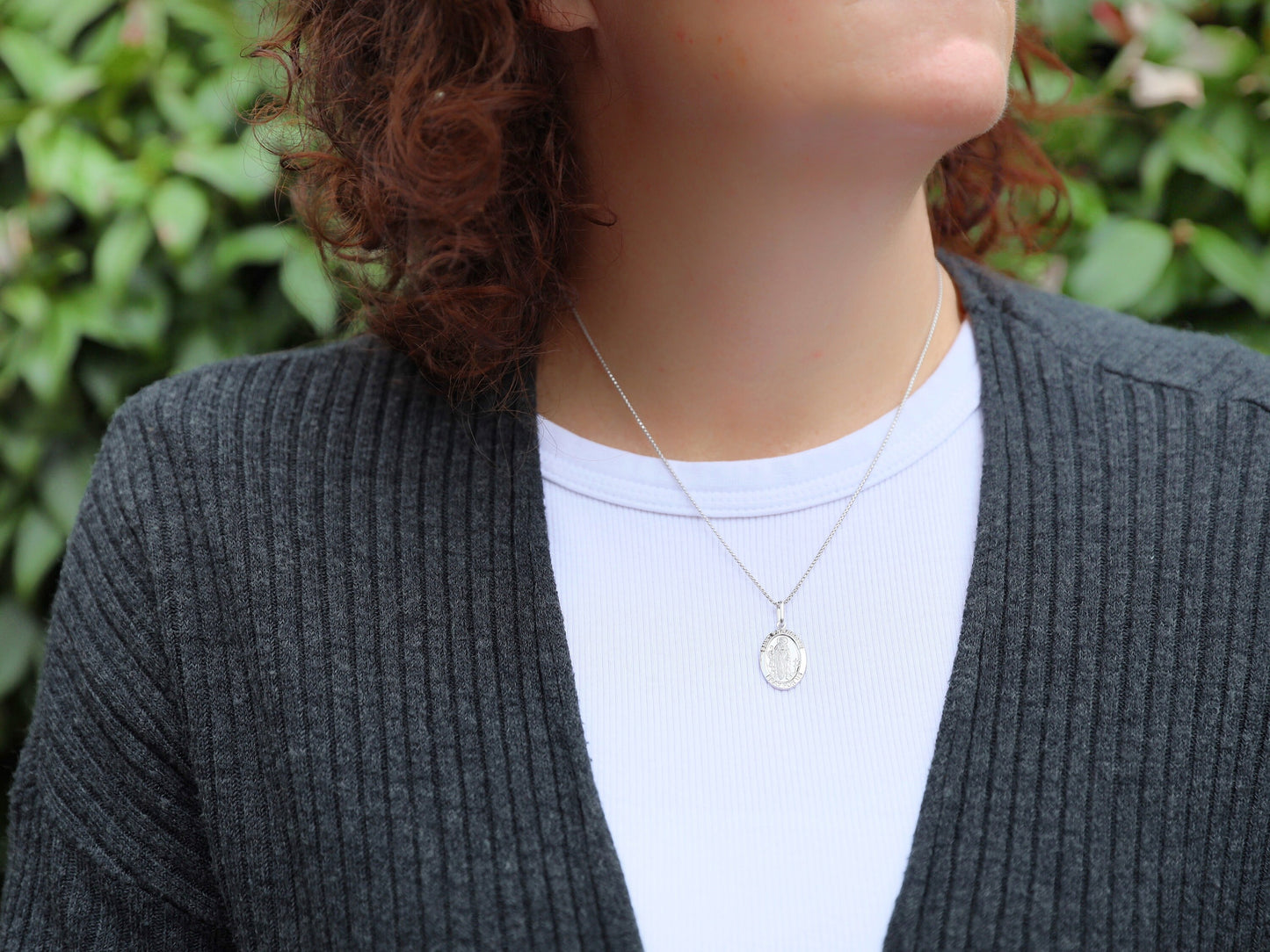 Medalla Ovalada de San Peregrino - Protector del Cáncer - Colgante o collar unisex, colgante de plata de ley de San Peregrino,