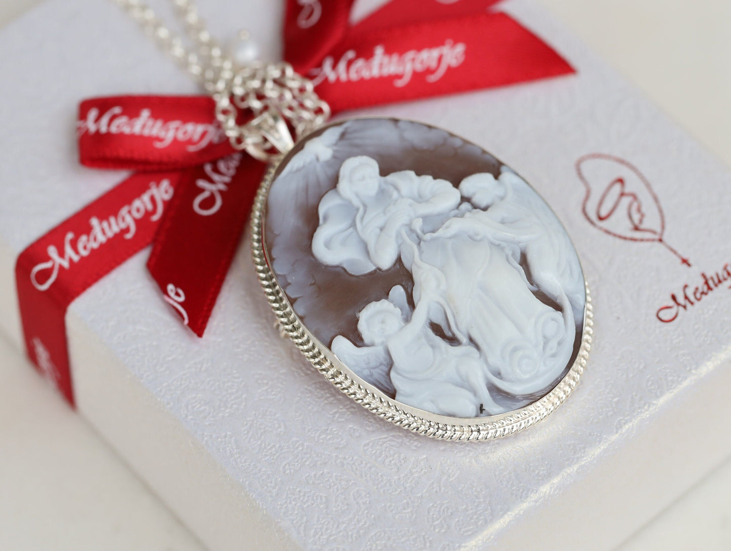 Cameo Nuestra Señora Desatadora de Nudos, cameo hecho a mano de la Virgen María que Deshace el Nudo, cameo tallado a mano de concha, camafeo genuino italiano de plata