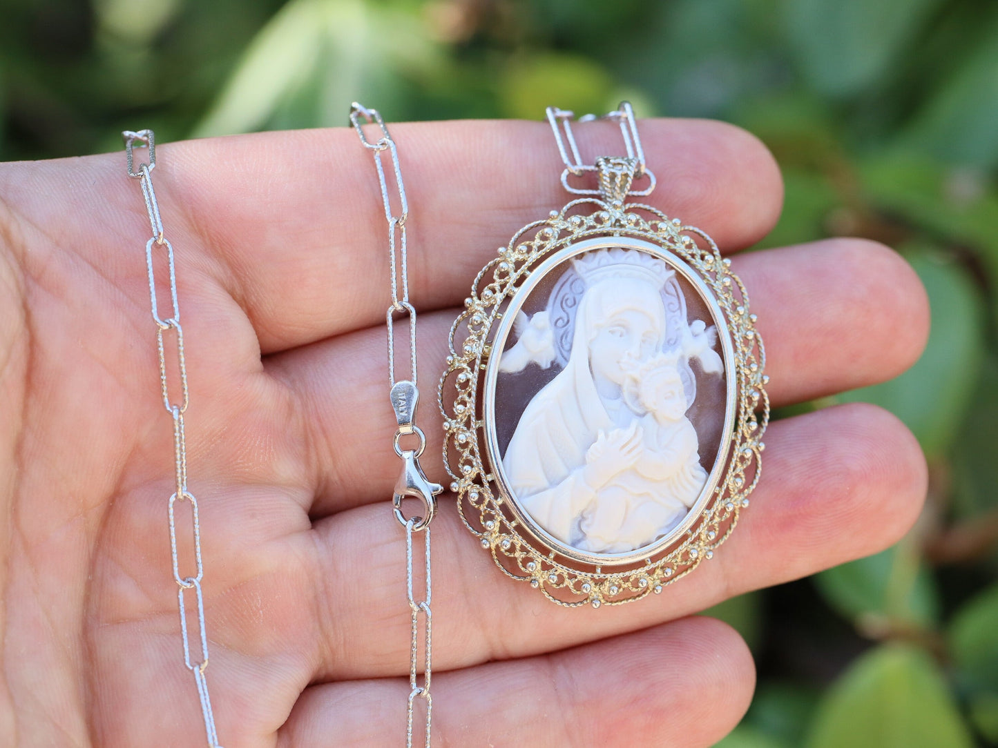 Medalla de Nuestra Señora del Perpetuo Socorro, medalla de cameo italiano, cameo de la Virgen María, cameo de concha, plata de ley, colgante de cameo genuino Torre del Greco