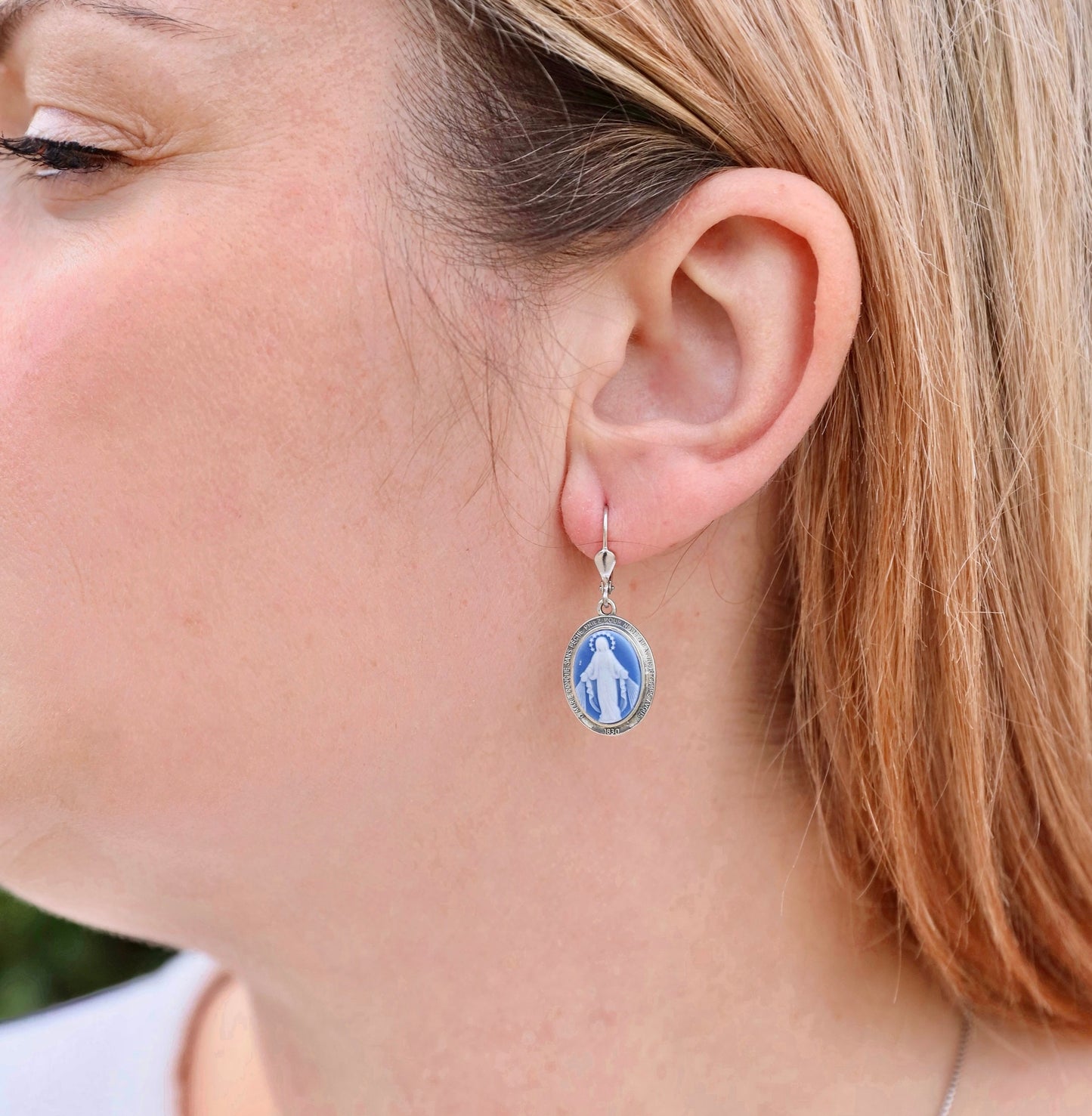 Pendientes estilo cameo de la Medalla Milagrosa de plata de primera ley, pendientes de la Virgen María para mujeres católicas,