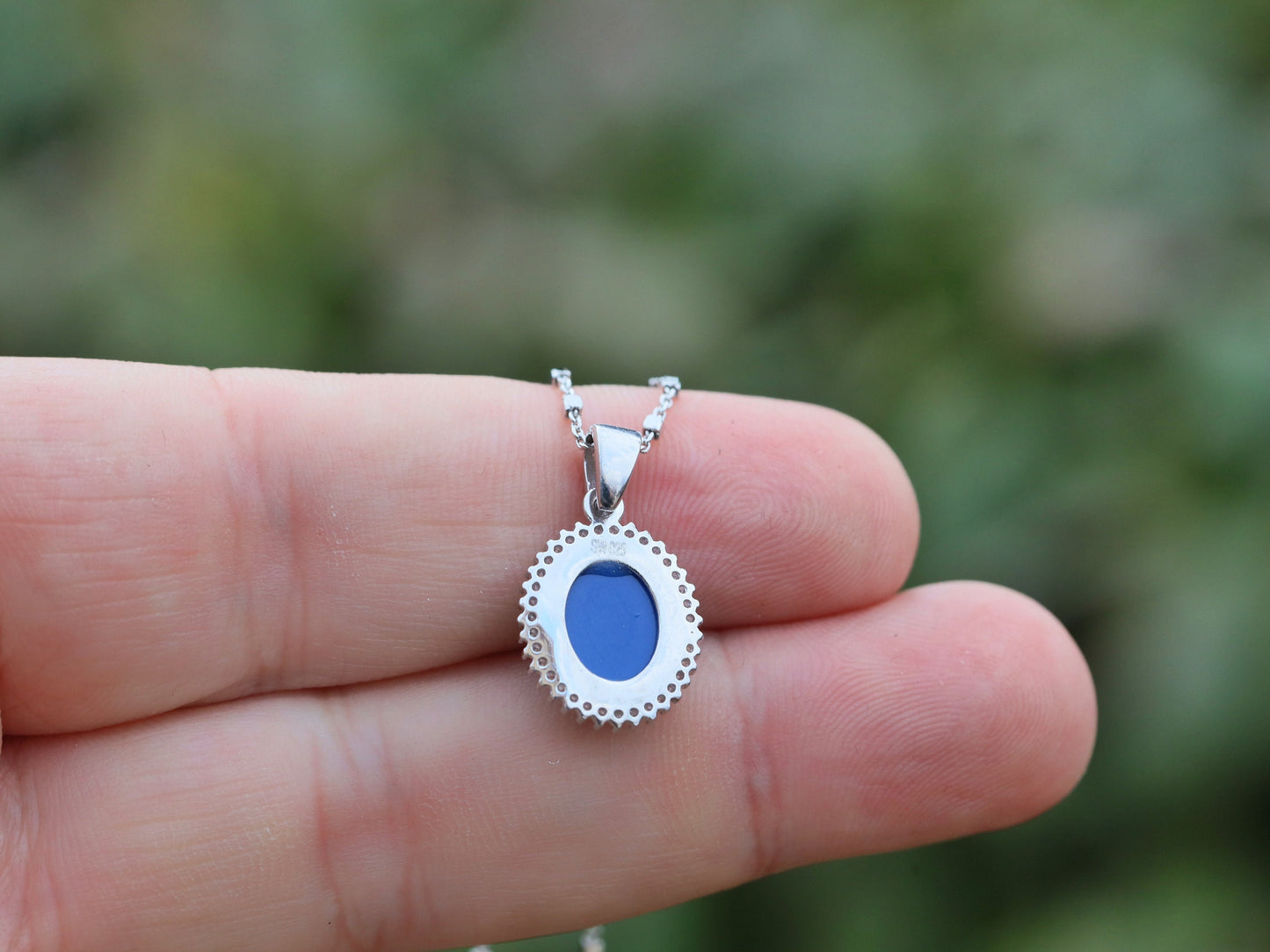 Impresionante colgante de la Virgen María de plata de ley con opción de cadena de corte de diamante: exquisito regalo del día de la fiesta católica para ella