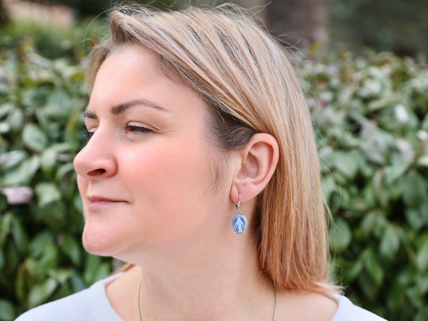 Pendientes estilo cameo de la Medalla Milagrosa de plata de primera ley, pendientes de la Virgen María para mujeres católicas,