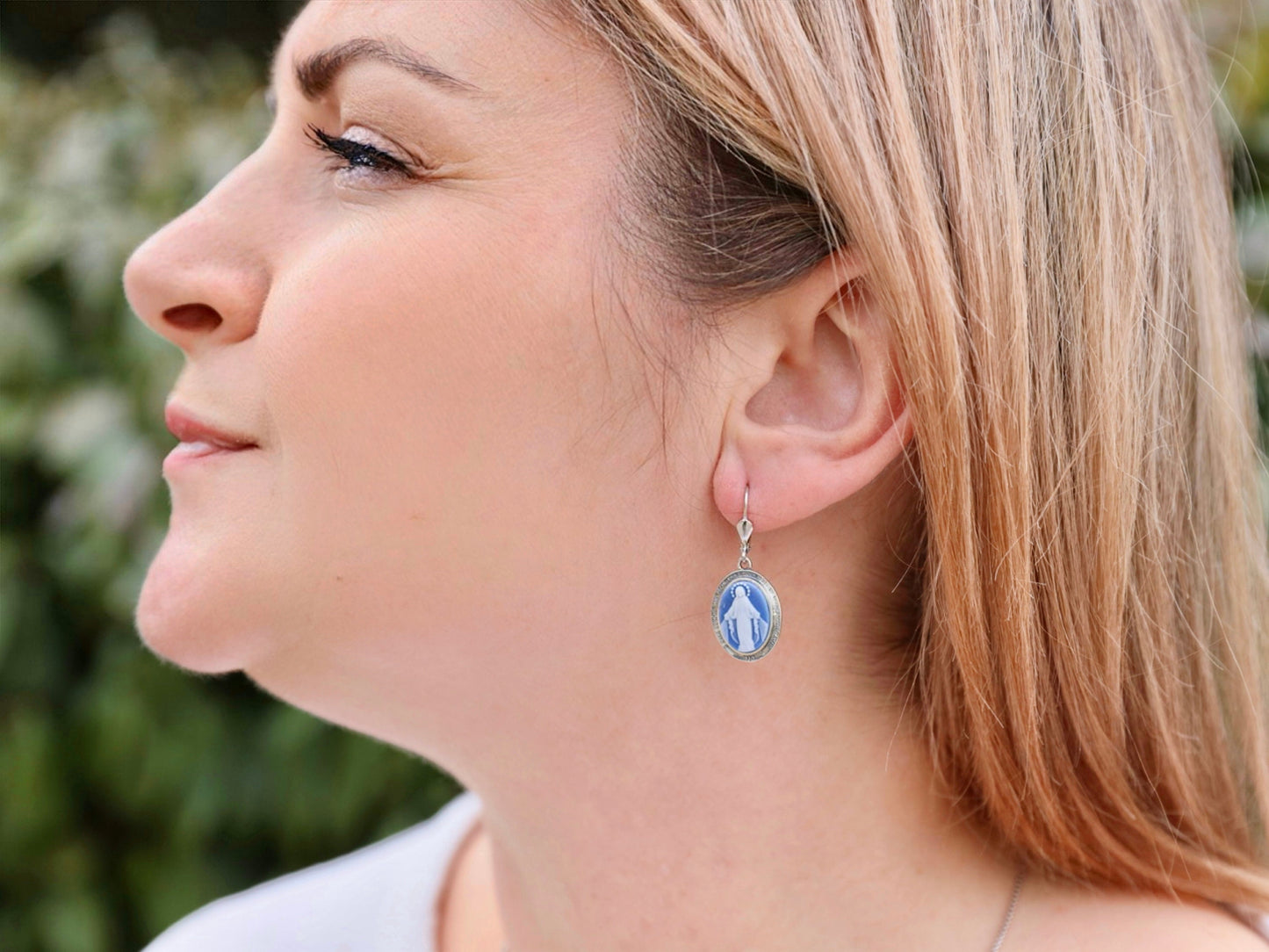Pendientes estilo cameo de la Medalla Milagrosa de plata de primera ley, pendientes de la Virgen María para mujeres católicas,