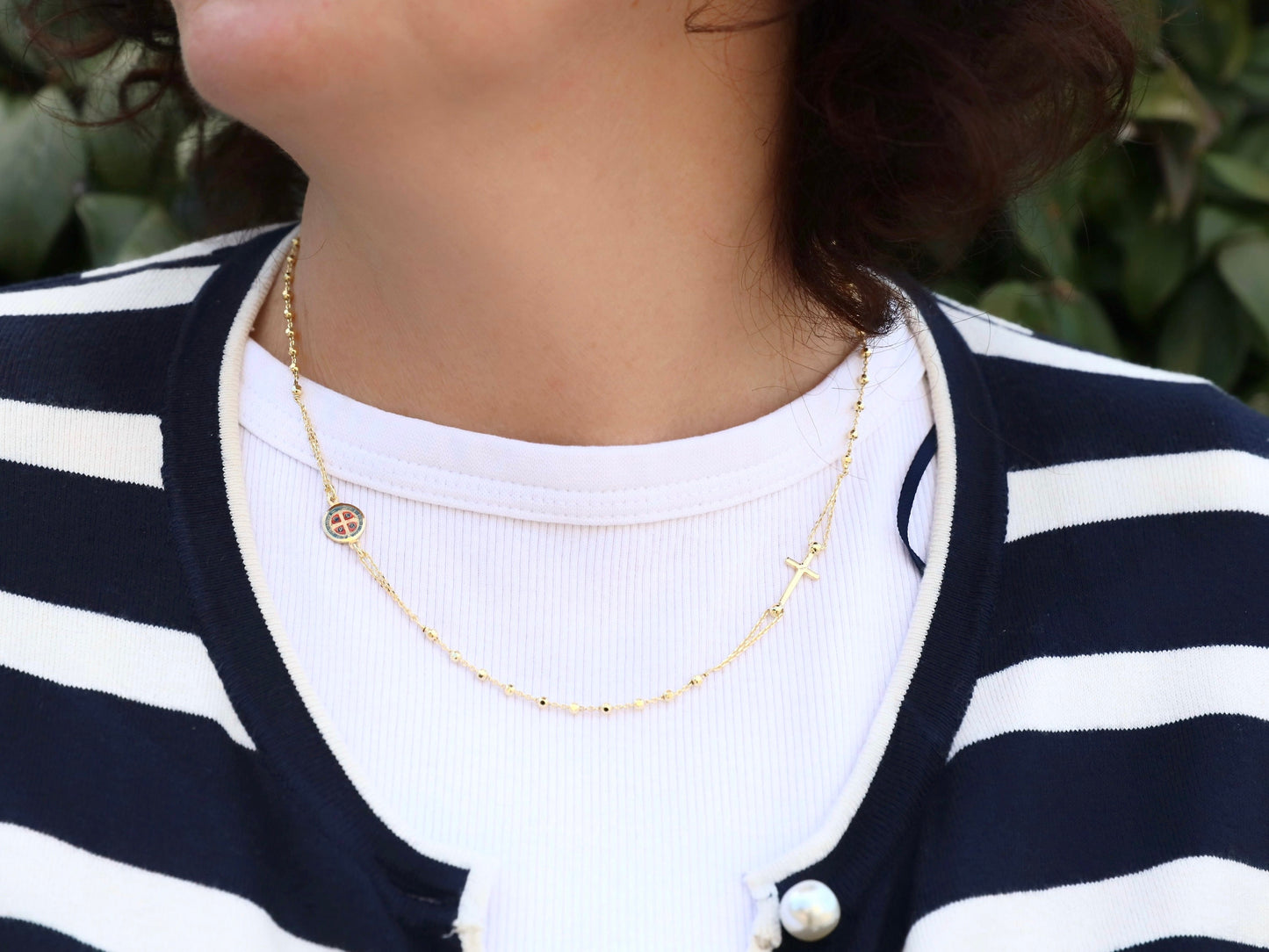 Collar rosario de plata de ley de 45 cm - 18 pulgadas con medalla de San Benito, Collar chapado en oro para mujer católica con cruz y San Benito