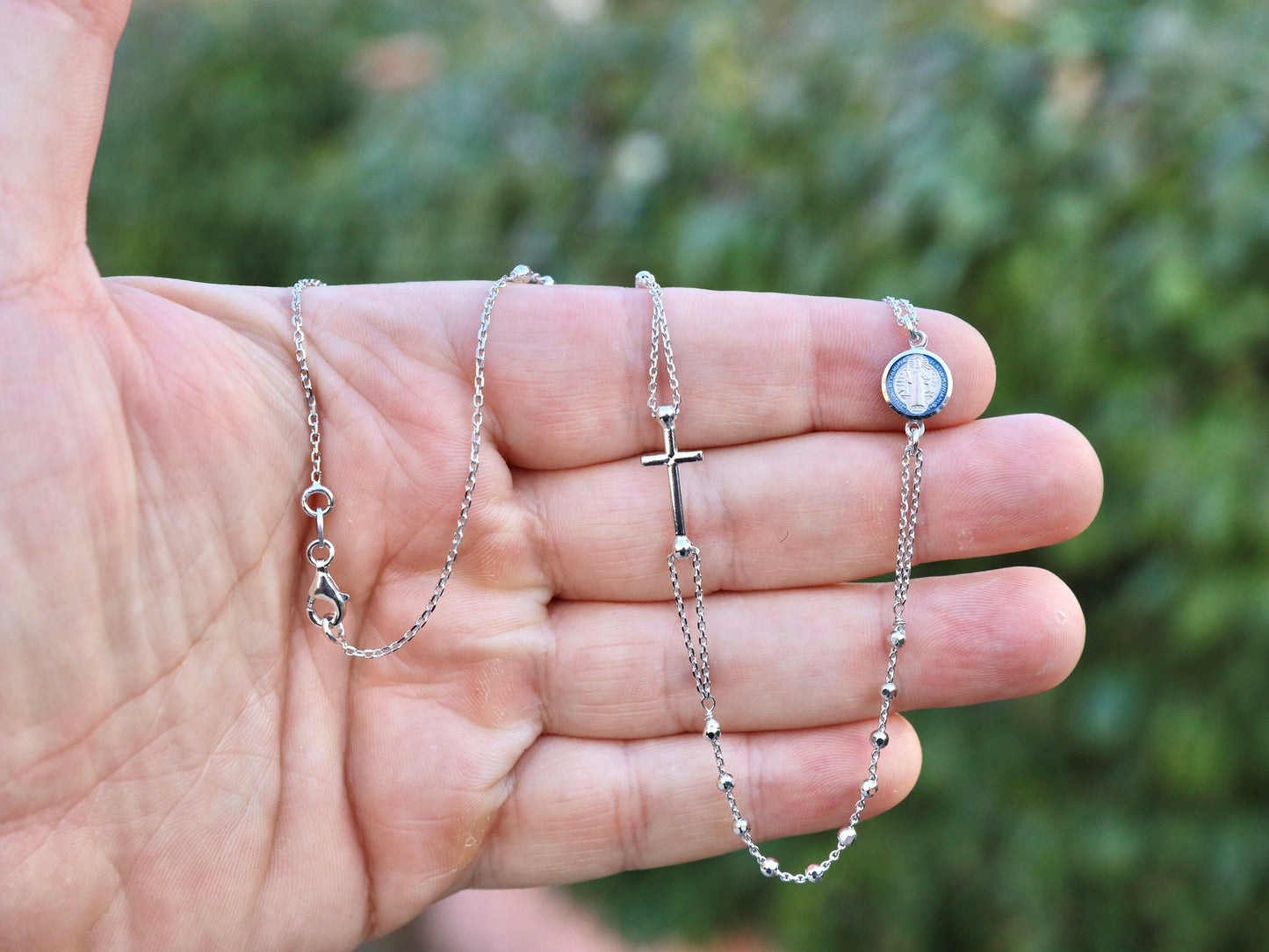 Collar de rosario de tres décadas de 18 pulgadas con medalla de San Benito, collar de plata de ley 925 para mujeres católicas, collar de cruz de San Benito