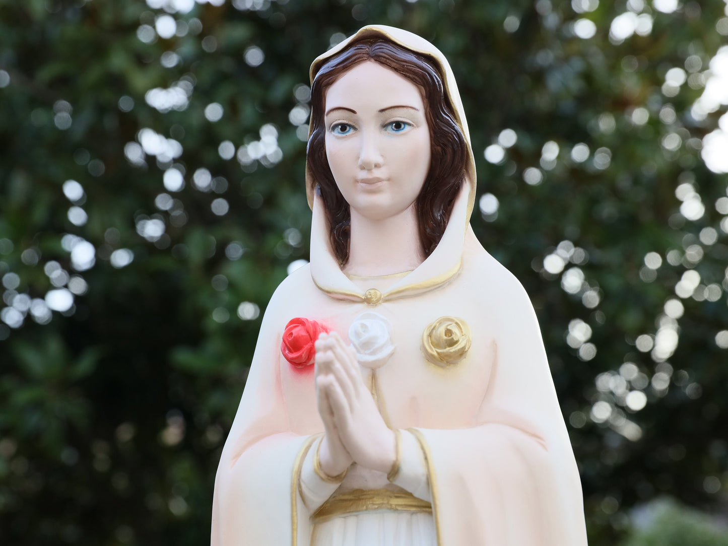 Virgin Mary of Mystic Rose Statue - Marble Powder and Resin - Outdoor Safe - 66 cm / 26 inch, casted and hand painted Virgin Mary statue