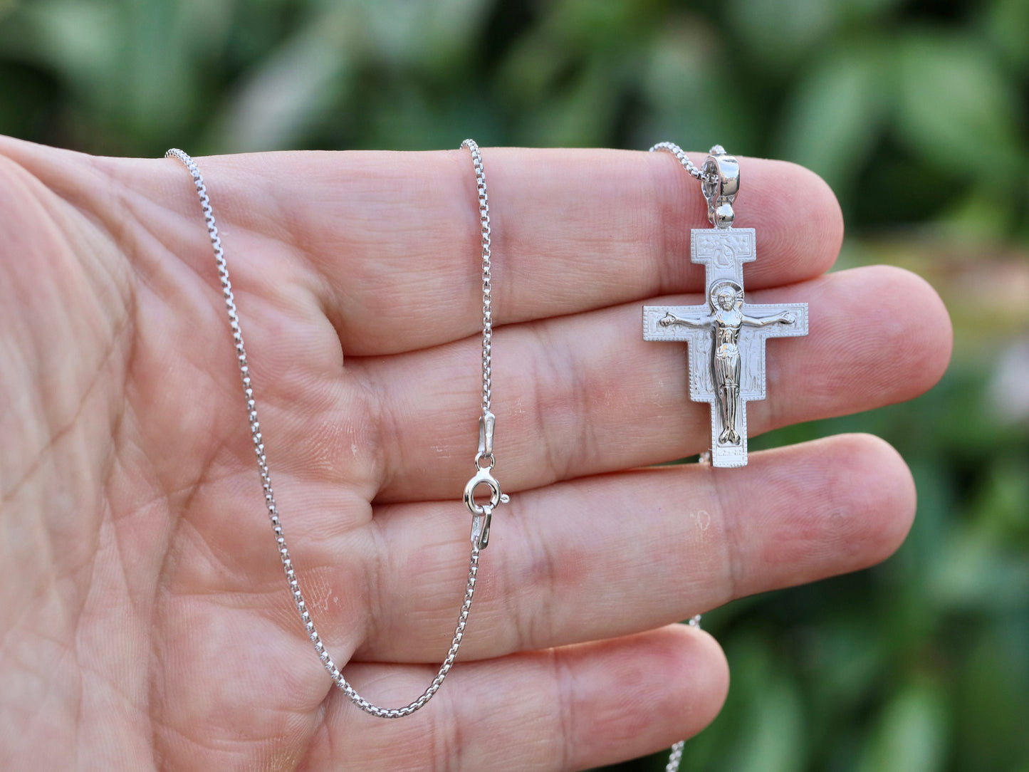 Colgante cruzado de plata de ley 925 de San Damián, colgante de icono de tamaño mediano de colgante crucifijo de San Francisco de Asís para hombre o mujer