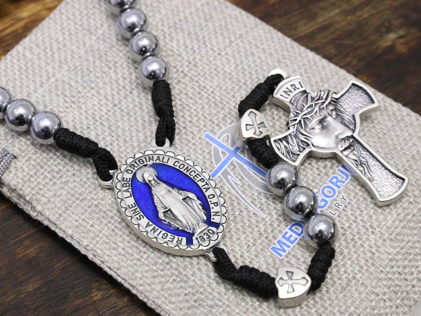 Rosario de piedra de hematita duradero en cuerda de Paracord - Gran Santísimo Rostro de Jesús - Medalla Milagrosa Azul - Fe y Protección