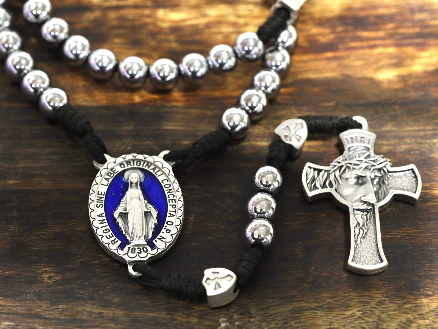 Rosario de piedra de hematita duradero en cuerda de Paracord - Gran Santísimo Rostro de Jesús - Medalla Milagrosa Azul - Fe y Protección