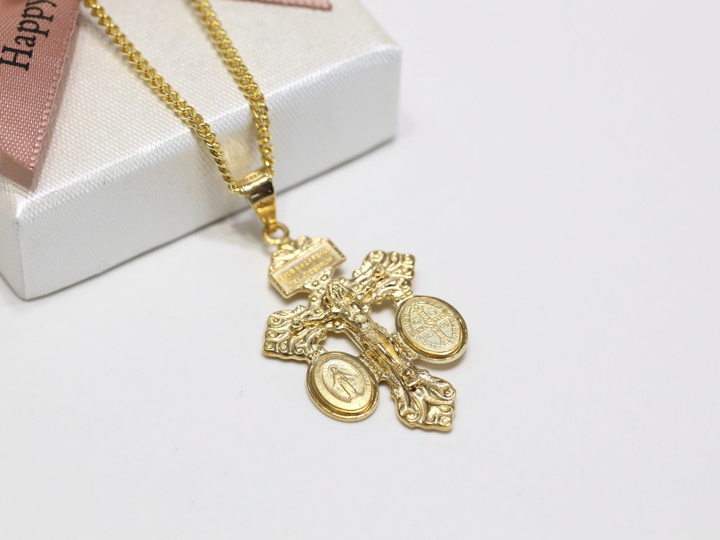 Crucifijo de perdón de plata de ley con chapado en oro de 18 quilates - Opción de collar de cruz católica disponible, crucifijo de indulgencia pequeño de 34 x 21 mm