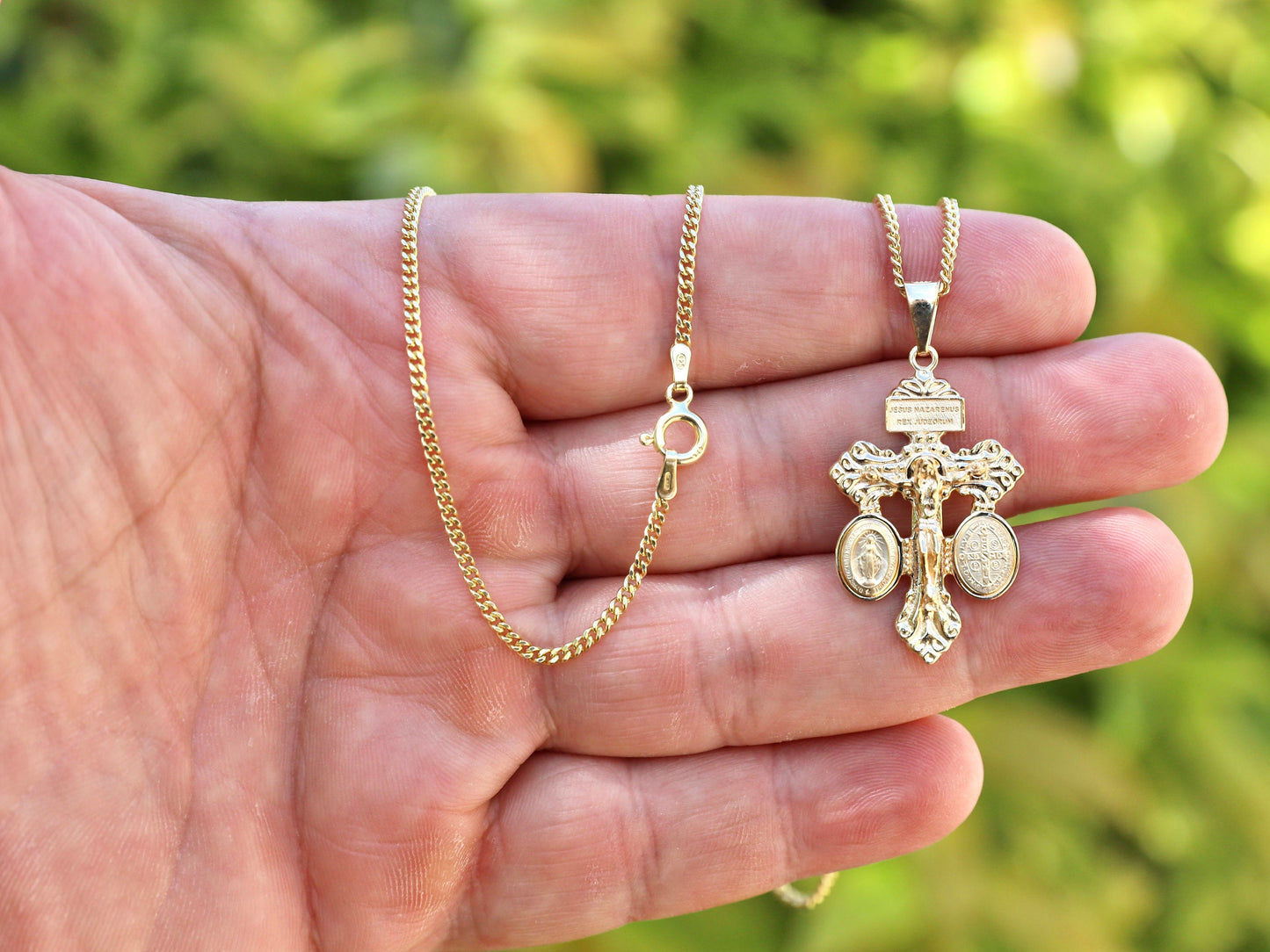 Crucifijo de perdón de plata de ley con chapado en oro de 18 quilates - Opción de collar de cruz católica disponible, crucifijo de indulgencia pequeño de 34 x 21 mm
