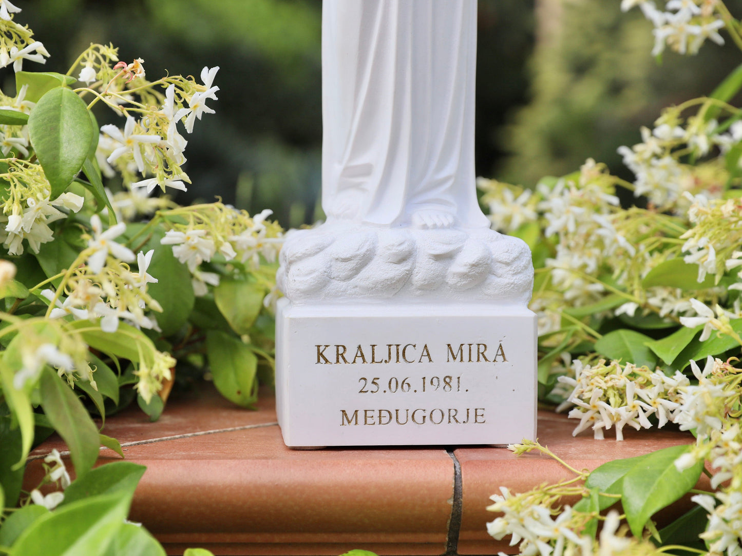 Estatua moderna de Nuestra Señora de Medjugorje (Reina de la Paz) - Descripción de polvo de mármol macizo de 50 cm (20 pulgadas) (envíe el número de teléfono para la entrega)