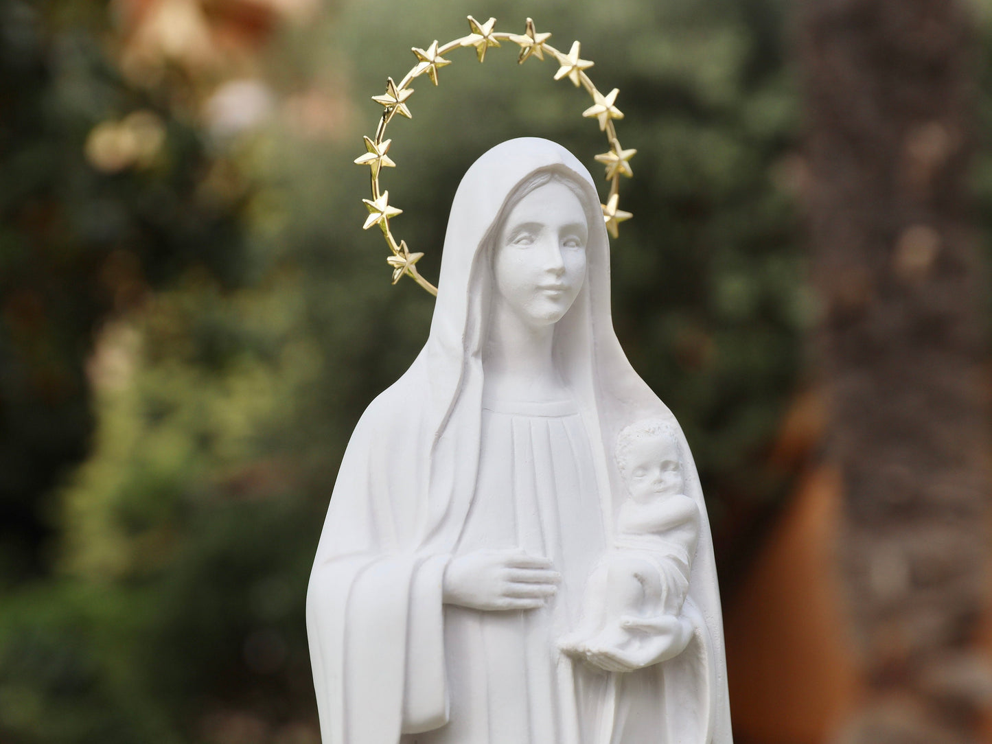 Estatua moderna de Nuestra Señora de Medjugorje (Reina de la Paz) - Descripción de polvo de mármol macizo de 50 cm (20 pulgadas) (envíe el número de teléfono para la entrega)