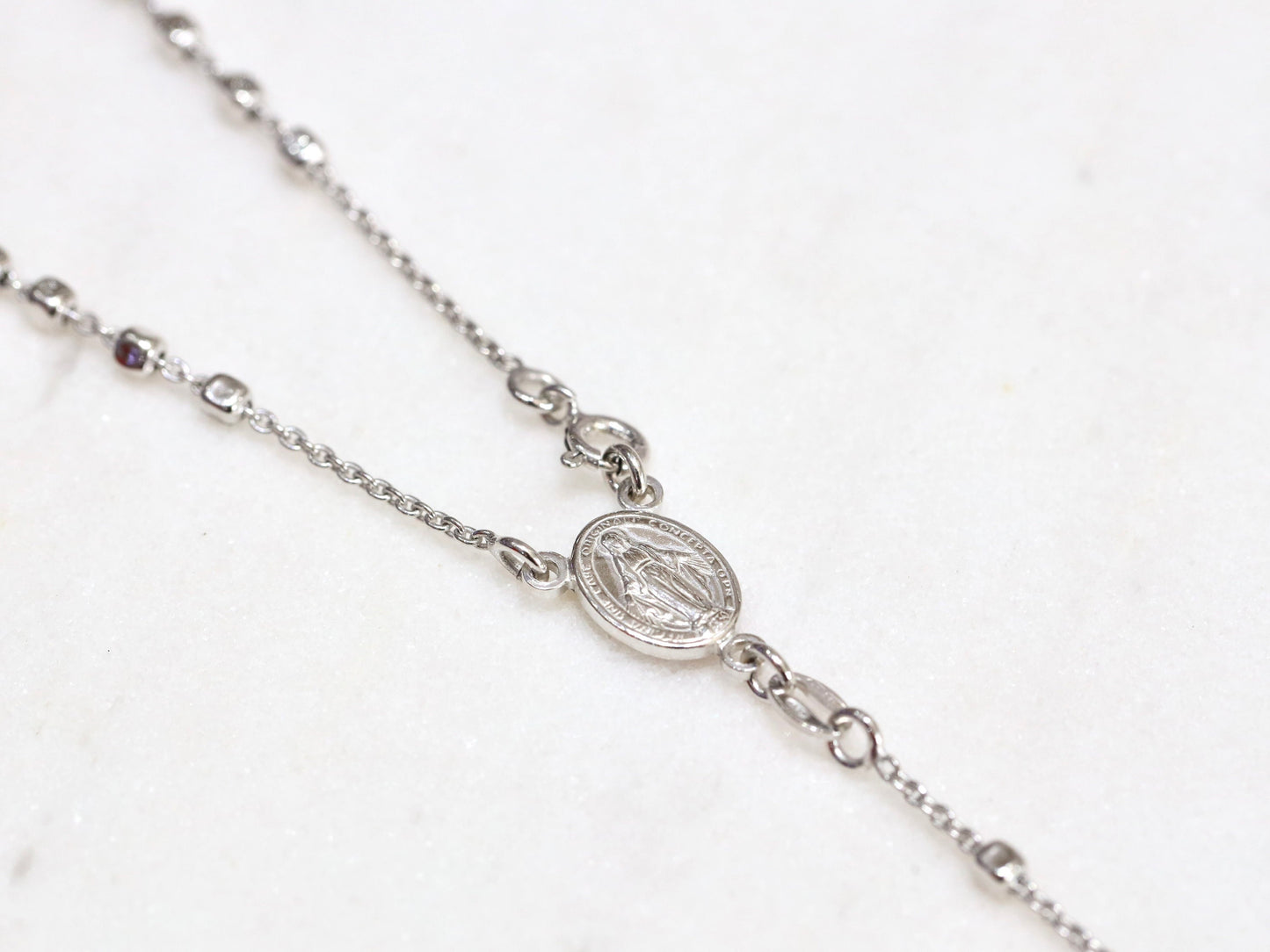Rosario de plata de ley 925 para mujer, collar de rosario de 20 pulgadas/ 51 cm, rosario de medalla milagrosa para mujer católica, rosario de cuentas cuadradas