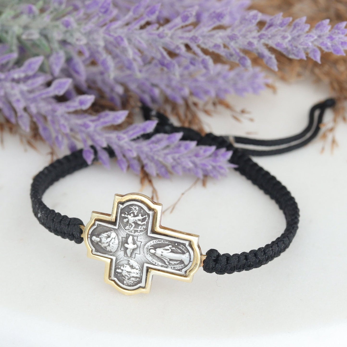 pulsera cruzada de cuatro vías de plata de primera ley con cordón de macramé, pulsera cruzada escapularia de oro plateado con cordón tejido, cruz medjugorje