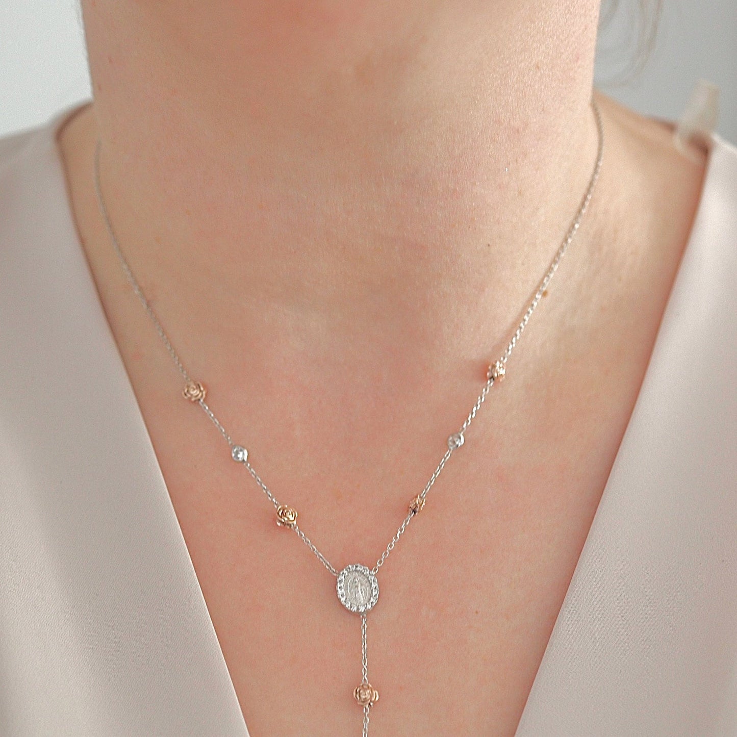 Collar de rosario de Medalla Milagrosa de plata de ley para mujer, medalla milagrosa de plata de ley con rosas, collar de plata Nuestra Señora de Gracia 925