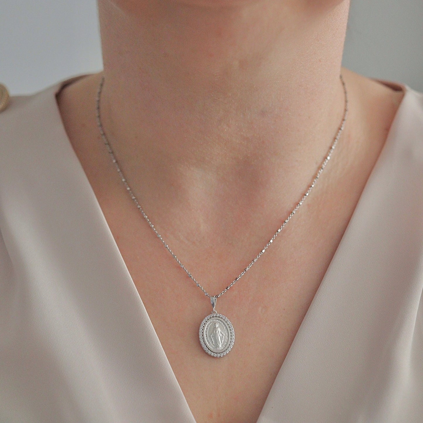 Medalla Milagrosa de plata de ley con circonitas, Medalla Nuestra Señora con circonitas,Medalla Virgen María, Nuestra Señora de Gracia, collar para mujer