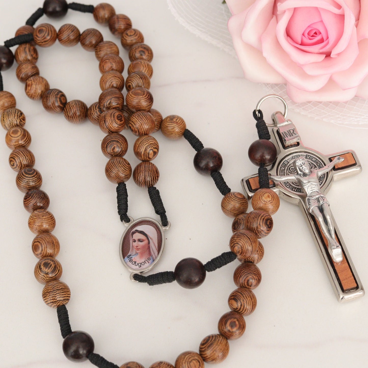 Rosario cruz de San Benito, rosario de madera hecho a mano, rosario de Medjugorje, rosario tejido, rosario para hombre, cruz de madera de olivo, rosario católico