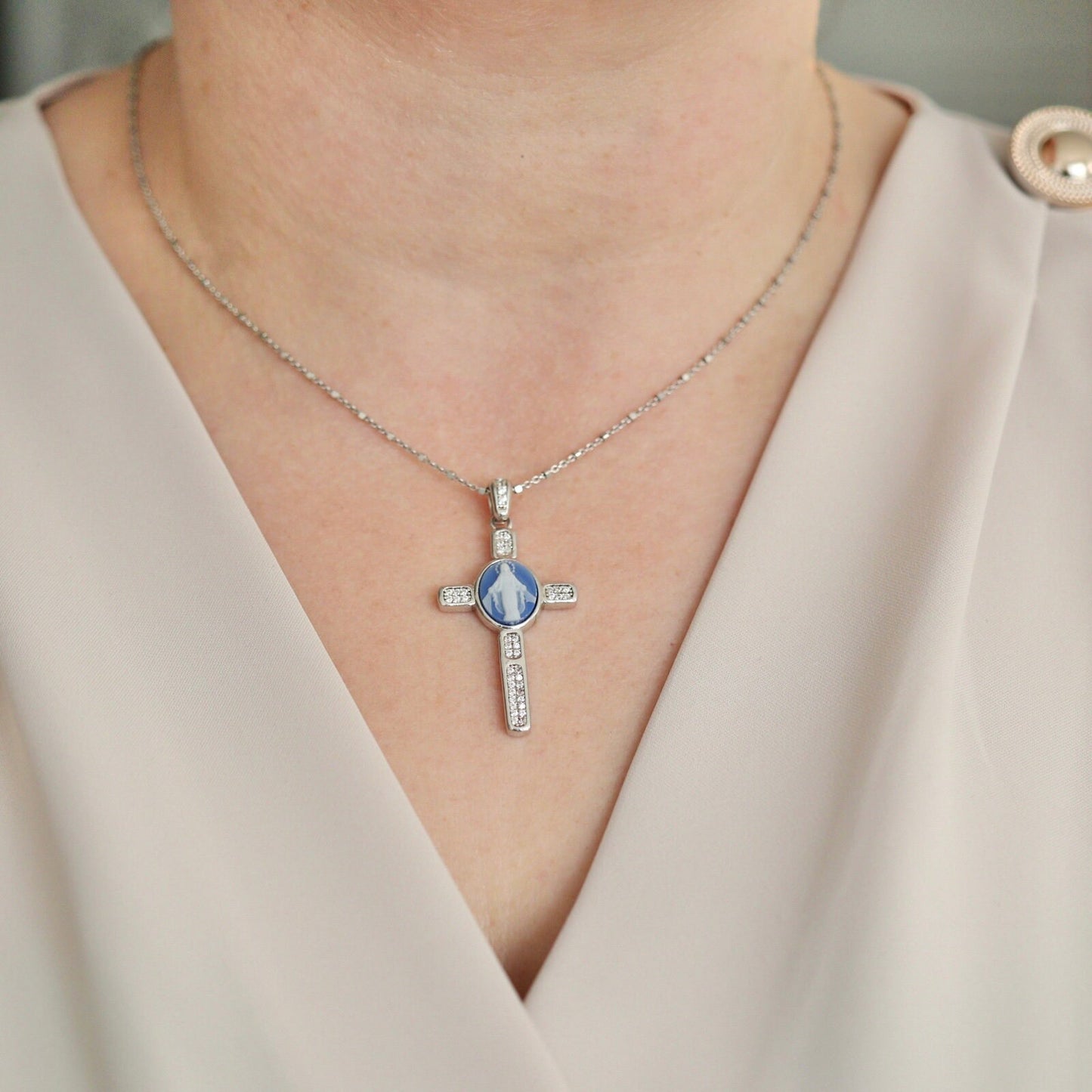 Medalla de plata Nuestra Señora de Gracia, cruz de plata de primera ley con la Virgen María, cruz estilo camafeo con la Virgen María, cruz para mujer, cruz de Medjugorje