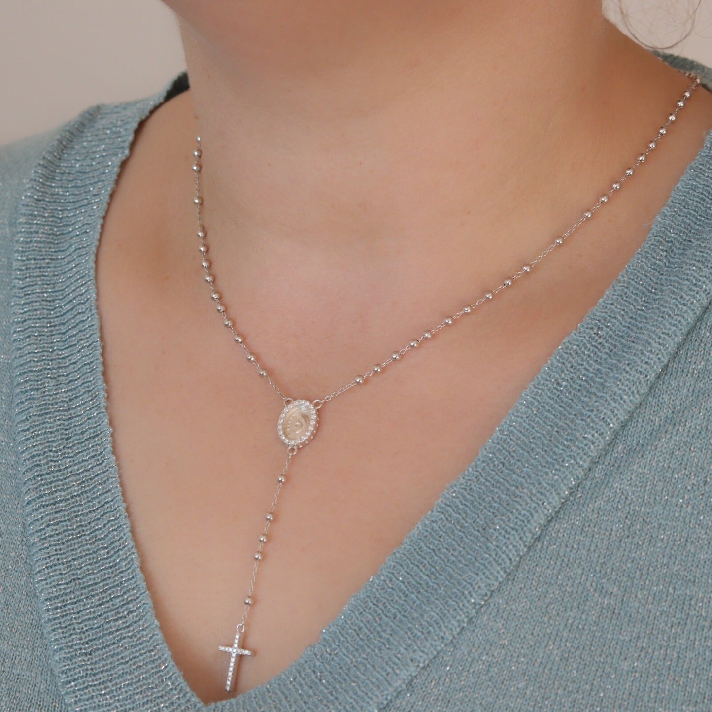 Collar de rosario Medjugorje para mujer, collar de rosario de plata de ley con medalla de Medjugorje, delicado collar de cuentas de rosario con circonita cúbica
