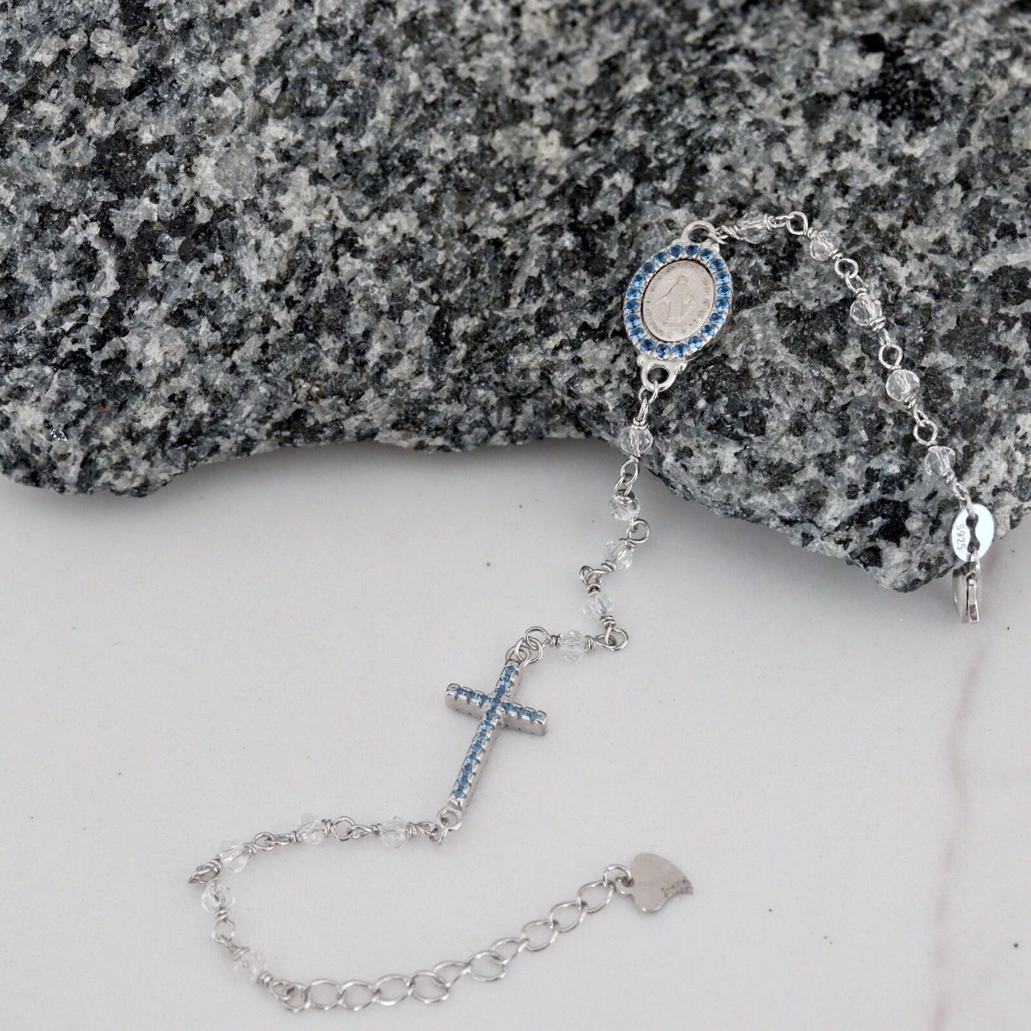 Pulsera de rosario de plata de ley para mujer con medalla milagrosa, pulsera de cuentas de rosario para damas, pulsera de cuentas de rosario de cristal delicado