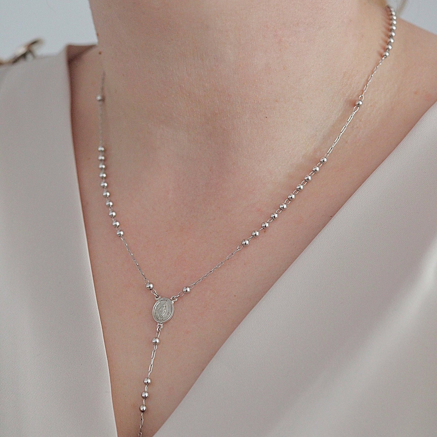 Rosario de plata, collar rosario, collar para mujer, collar plata de ley 925, collar con Medalla Milagrosa, collar rosario delicado