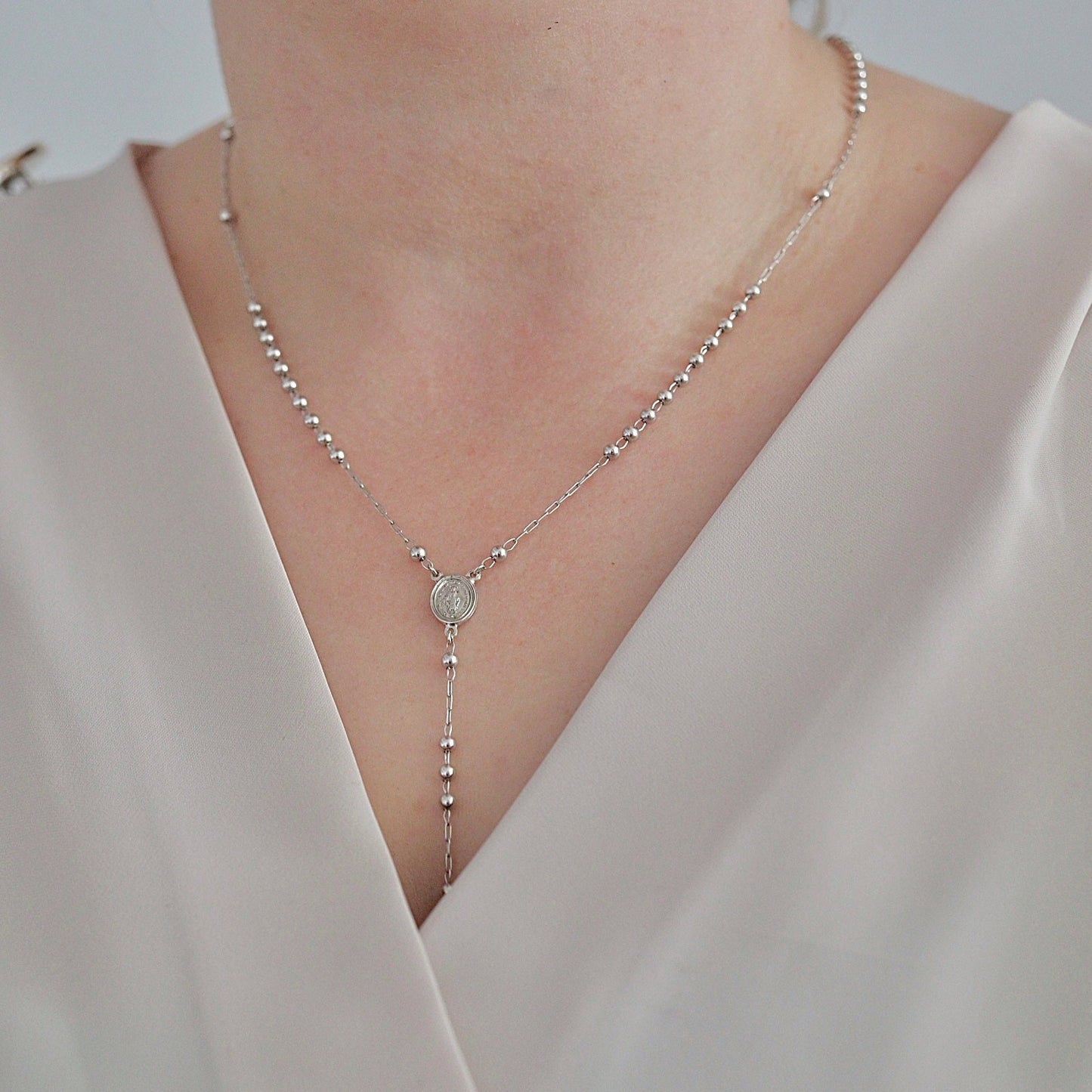 Rosario de plata, collar rosario, collar para mujer, collar plata de ley 925, collar con Medalla Milagrosa, collar rosario delicado