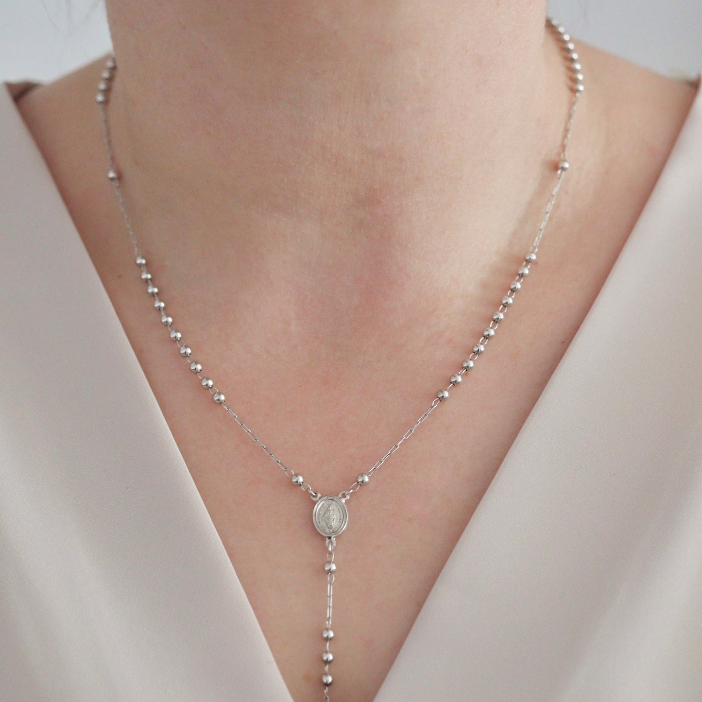 Rosario de plata, collar rosario, collar para mujer, collar plata de ley 925, collar con Medalla Milagrosa, collar rosario delicado