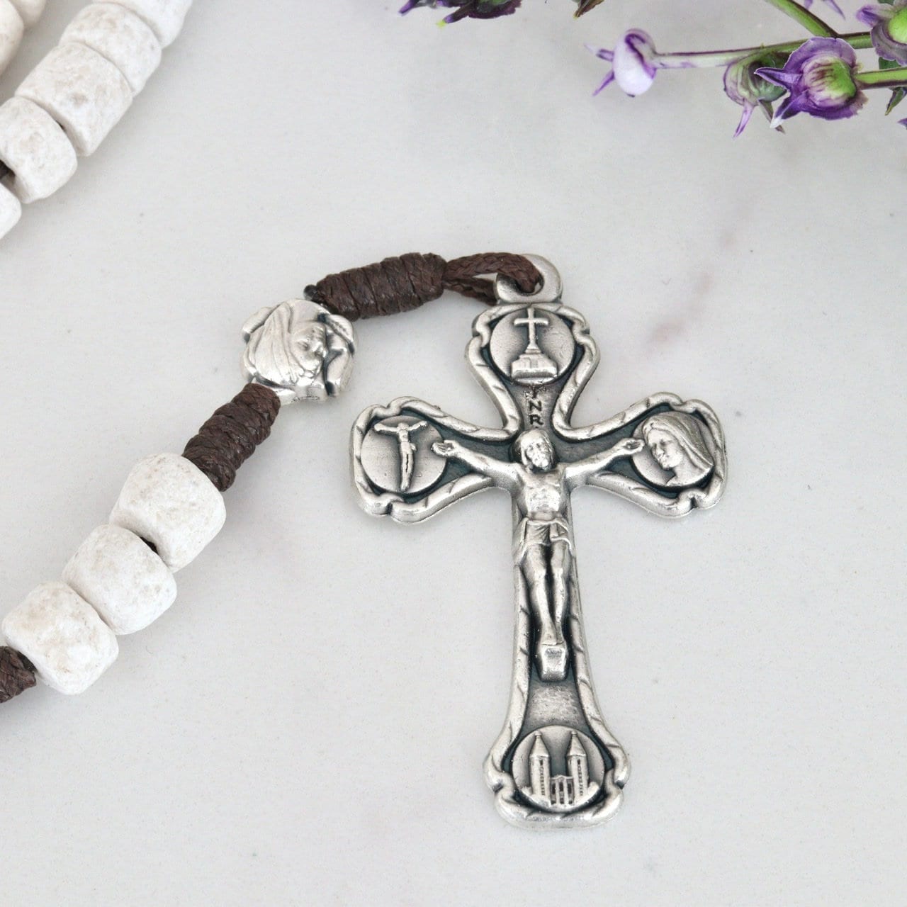 Rosario de piedra de Medjugorje, rosario de reliquias de segunda clase, rosario con piedras y tierra de la Colina de las Apariciones, rosario de la Reina de la Paz