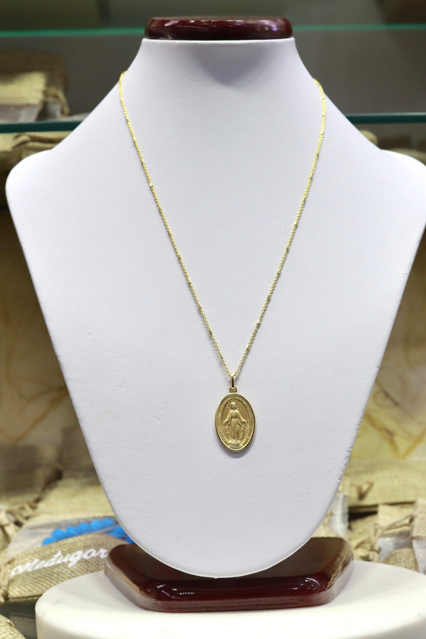 Colgante de collar de Medalla Milagrosa presentado en oro de plata de primera ley, relleno de oro del collar de la Medalla Milagrosa de Nuestra Señora