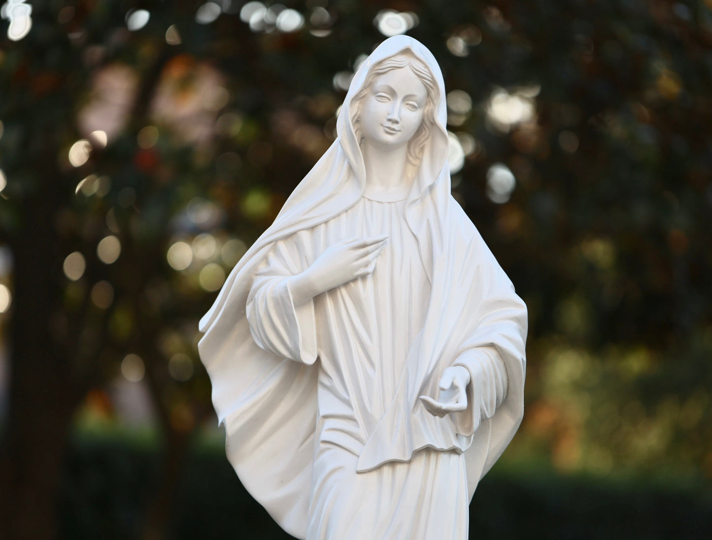 Estatua de Nuestra Señora, escultura de la Virgen María, estatua de Nuestra Señora de Medjugorje, estatua de la Reina de la Paz estatua de 3 pies, estatua de Nuestra Señora de Medjugorje