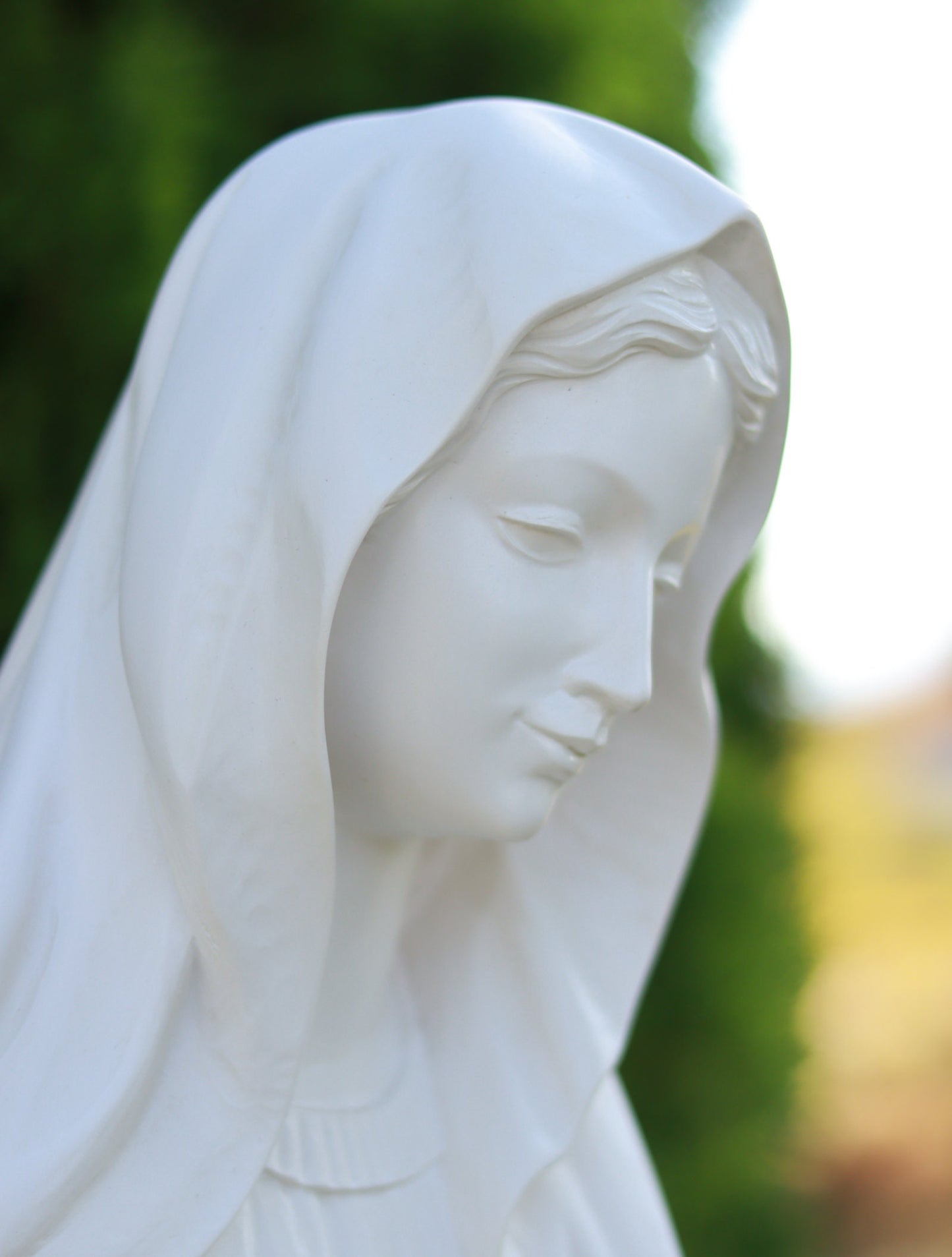 Estatua interior y exterior de polvo de mármol de Nuestra Señora de Medjugorje, estatua de la Reina de la Paz estatua de 47 pulgadas, estatua de jardín Nuestra Señora de Medjugorje