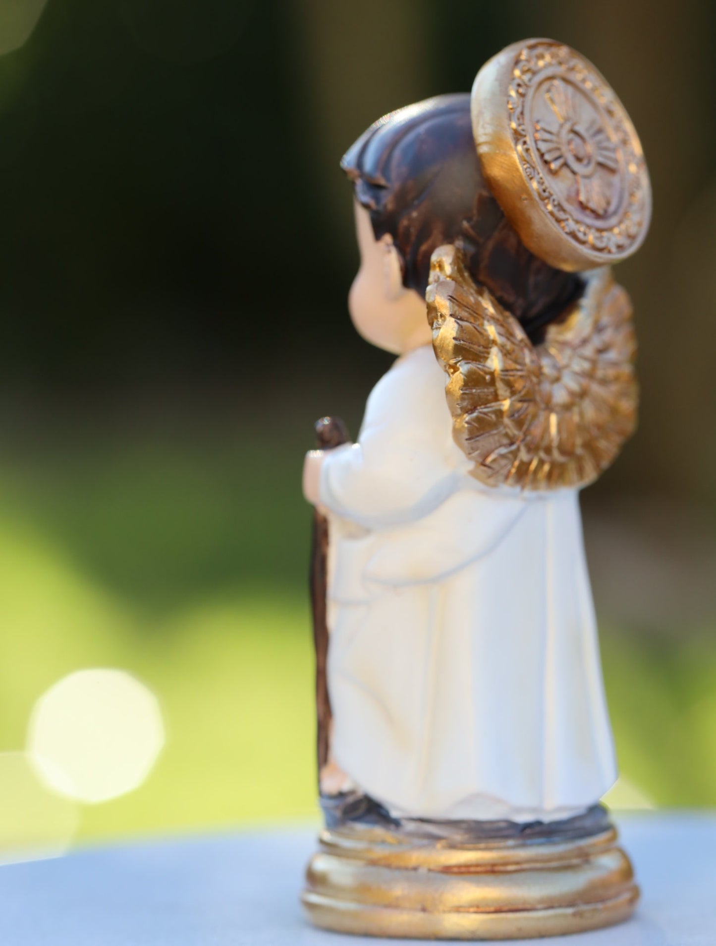 Estatua en miniatura del arcángel de San Rafael, estatua de la colección de bebés de San Rafael, Pequeña estatua de resina de San Rafael de Medjugorje