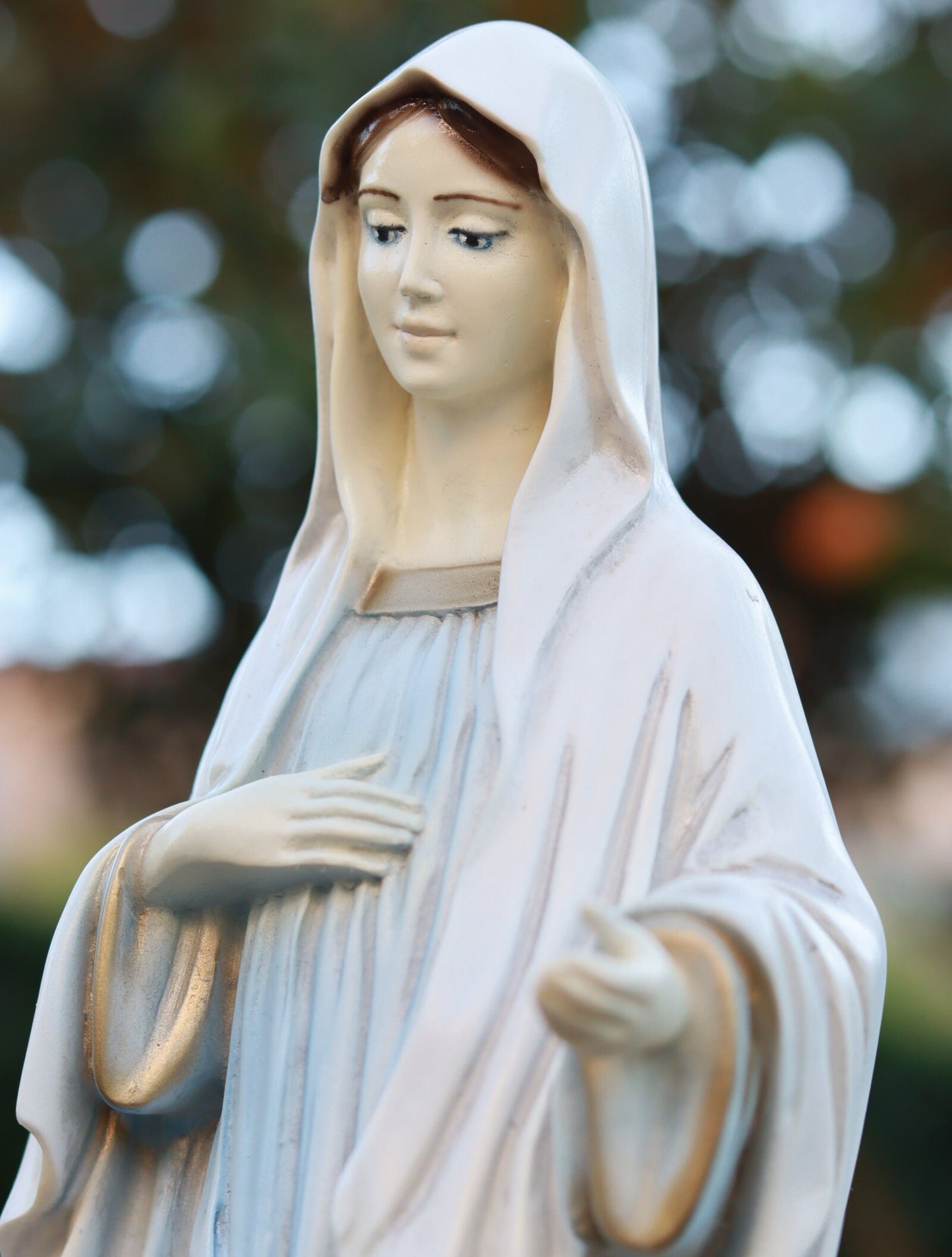 Estatua de la Reina de la Paz de Medjugorje de 16 pulgadas, estatua de 40 cm de Nuestra Señora, estatua católica del altar de la Madre María, estatua del jardín de la Virgen María