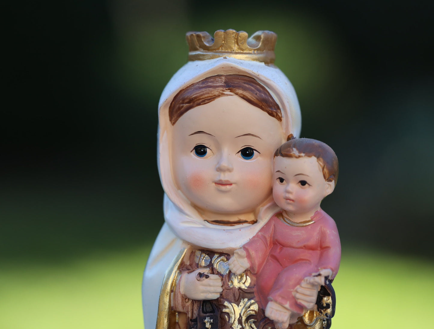Estatua en miniatura de Nuestra Señora del Monte Carmelo, estatua de la colección de bebés del Monte Carmelo, estatua del escapulario marrón de Nuestra Señora, estatua del santo católico