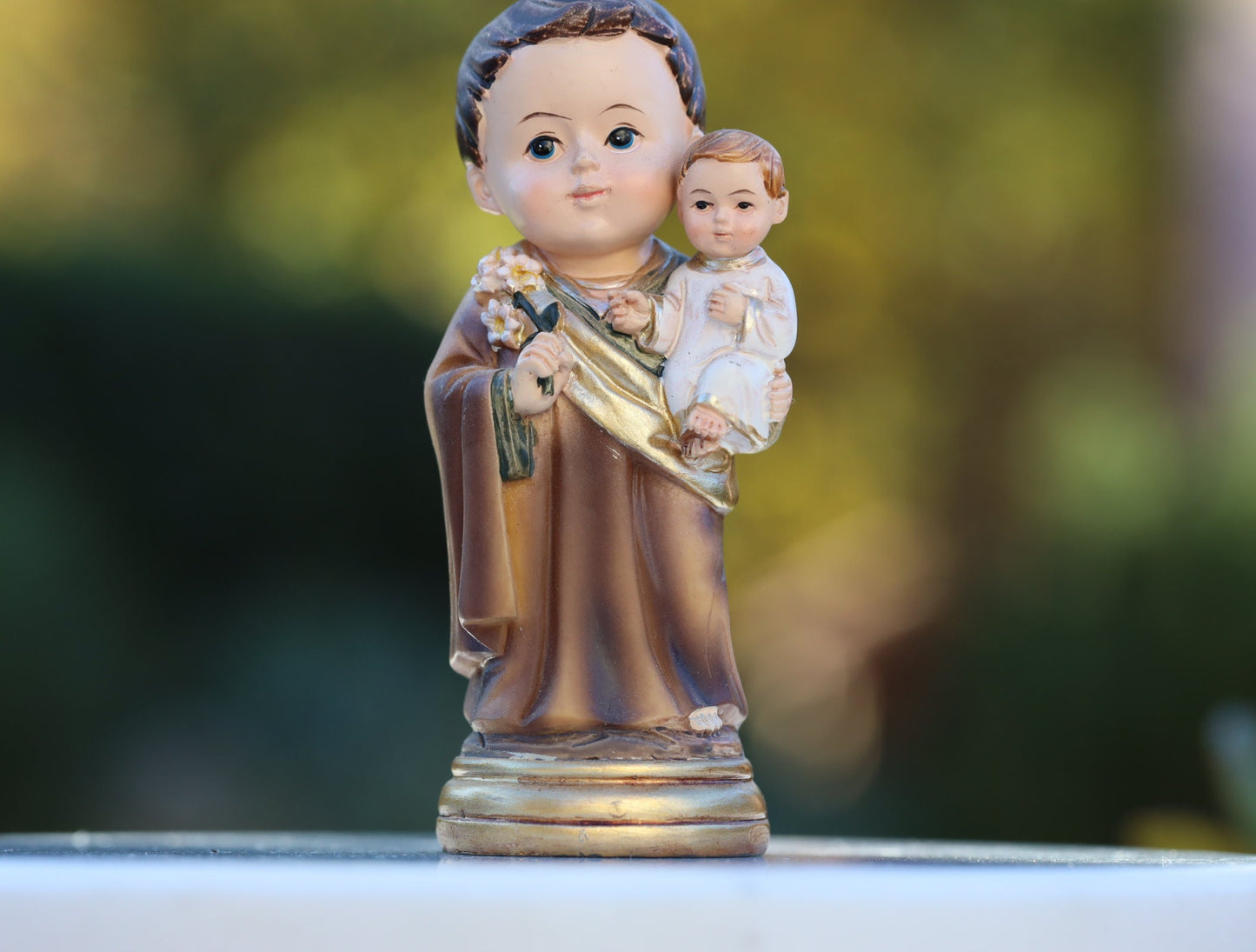 Estatua miniatura de San José, estatua de colección de bebés, estatua protectora de la familia, estatua católica, estatua coleccionable de santo católico