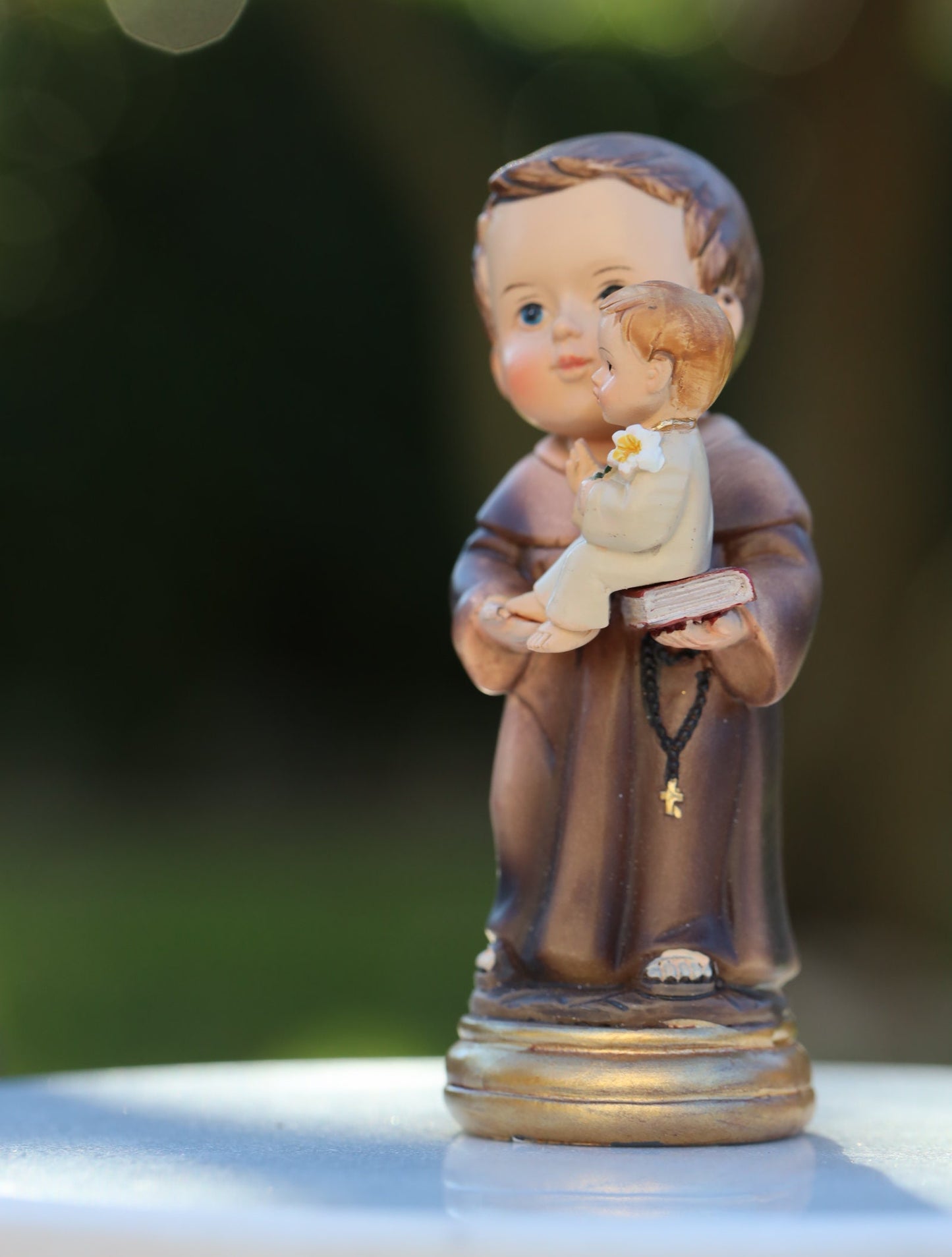 Estatua de San Antonio de Padua, estatua en miniatura de San Antonio, estatua de la colección de bebés, estatua católica coleccionable, estatua del santo católico