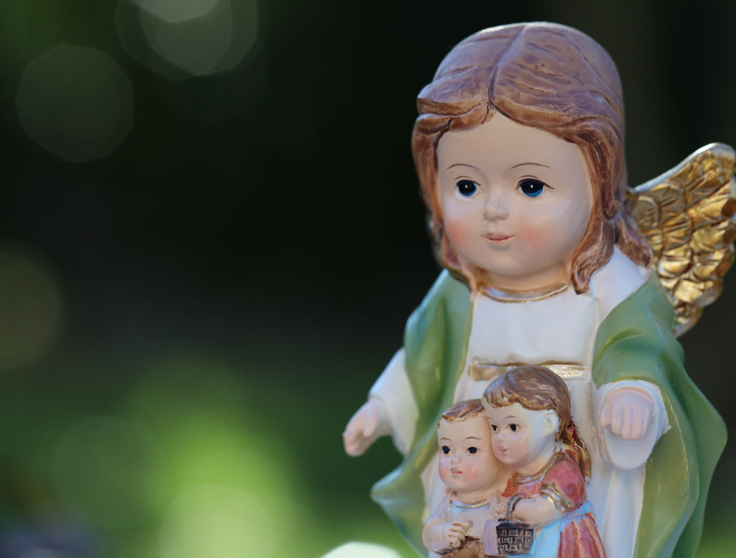 Estatua en miniatura de ángel guardián, colección de bebés ángel guardián, pequeña estatua de ángel protector, estatua en miniatura de ángel con niños