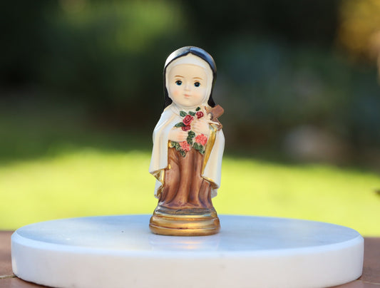Estatua en miniatura de Santa Teresa de Flores Pequeñas, colección de bebés de Santa Teresa, estatua coleccionable de la pequeña santa católica, Santa Teresa de Liseaux