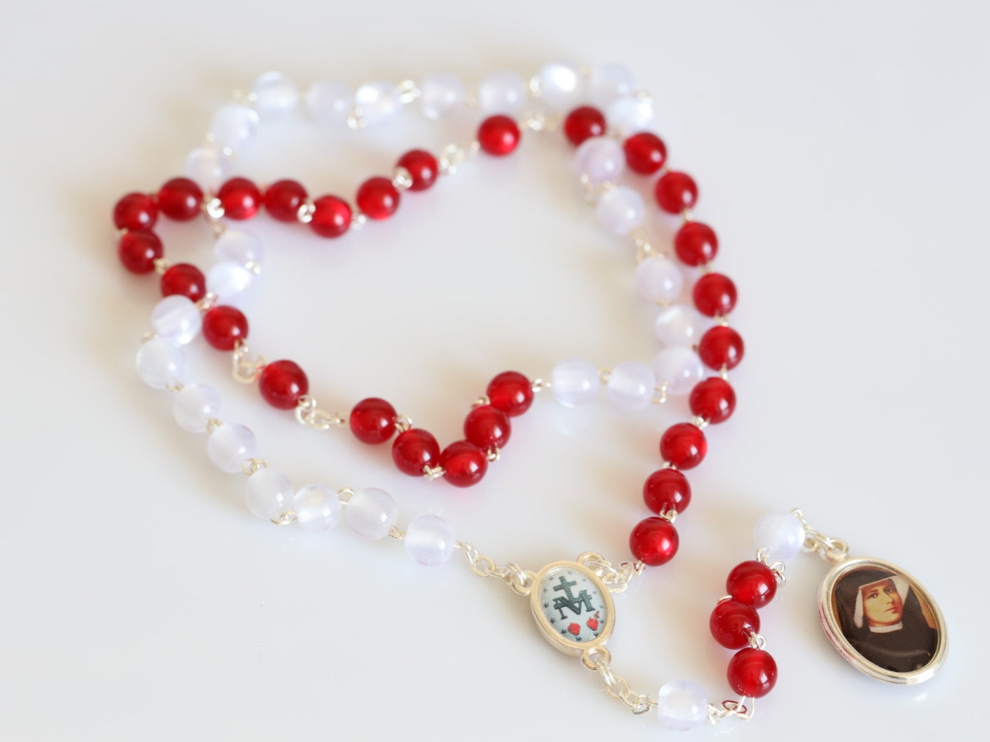 Coronilla del rosario de la Divina Misericordia, rosario devocional a la sangre y agua de las heridas de Jesús, cuentas del rosario de San Faustinar, cuentas del rosario de Jesús hechas a mano